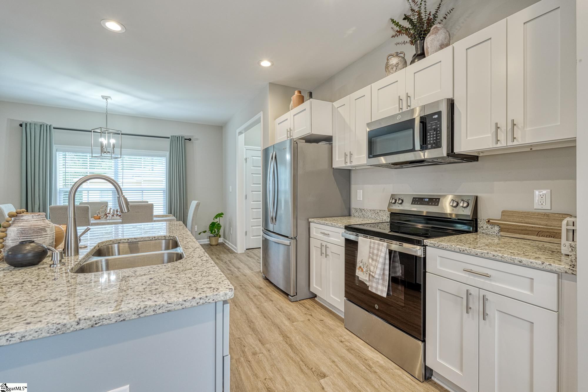 207 High Street Spartanburg, SC 29306