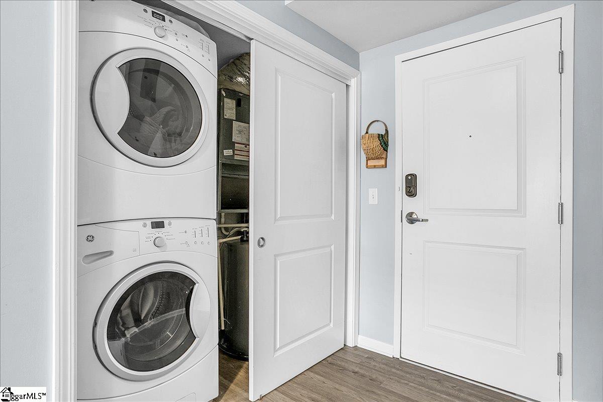 100 E Washington Street UNIT Unit 52 Greenville, SC 29601
