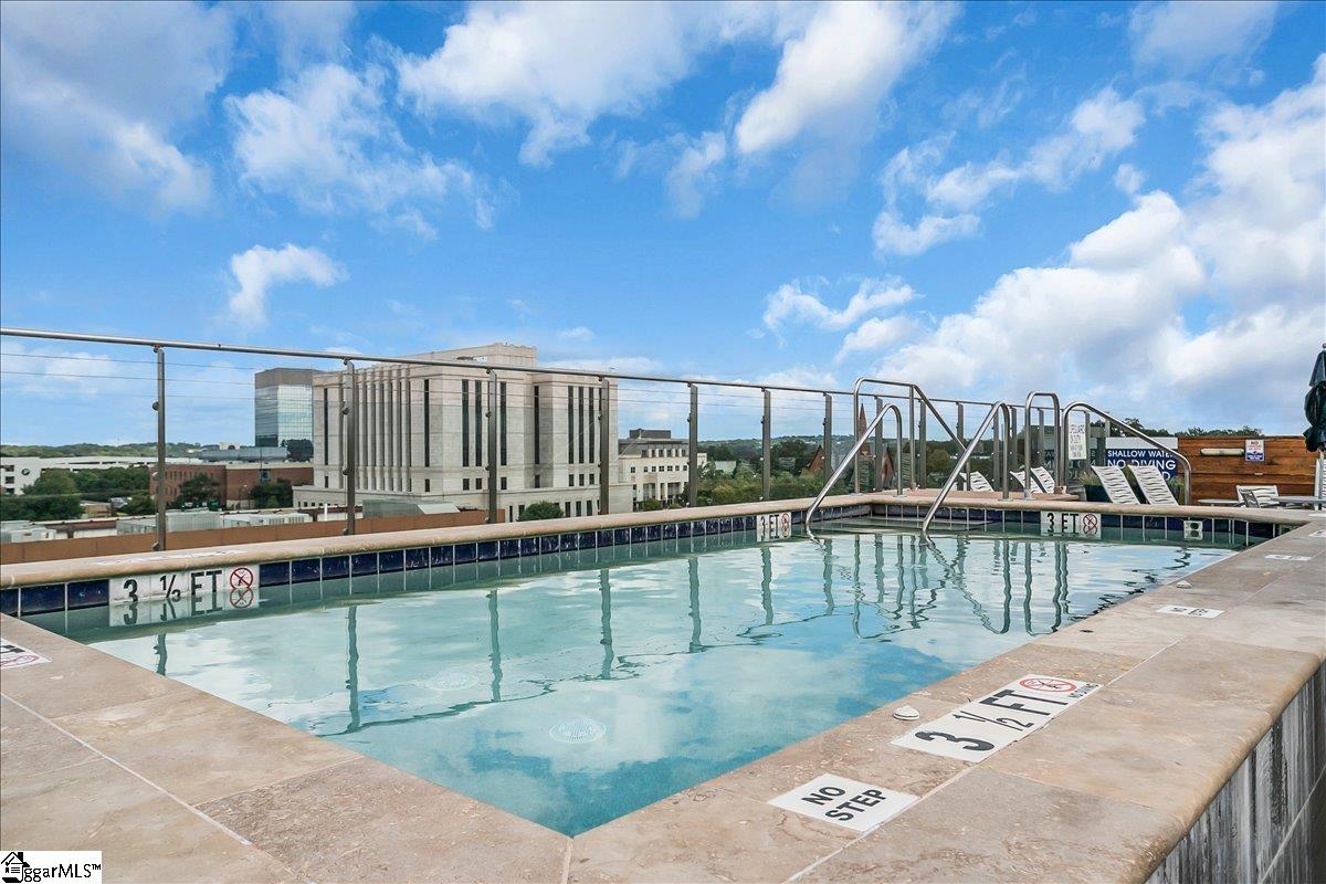 100 E Washington Street UNIT Unit 52 Greenville, SC 29601
