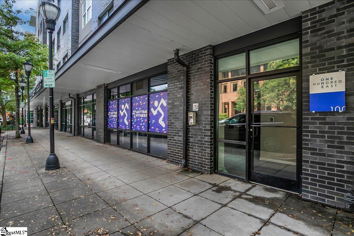 100 E Washington Street UNIT Unit 52 Greenville, SC 29601