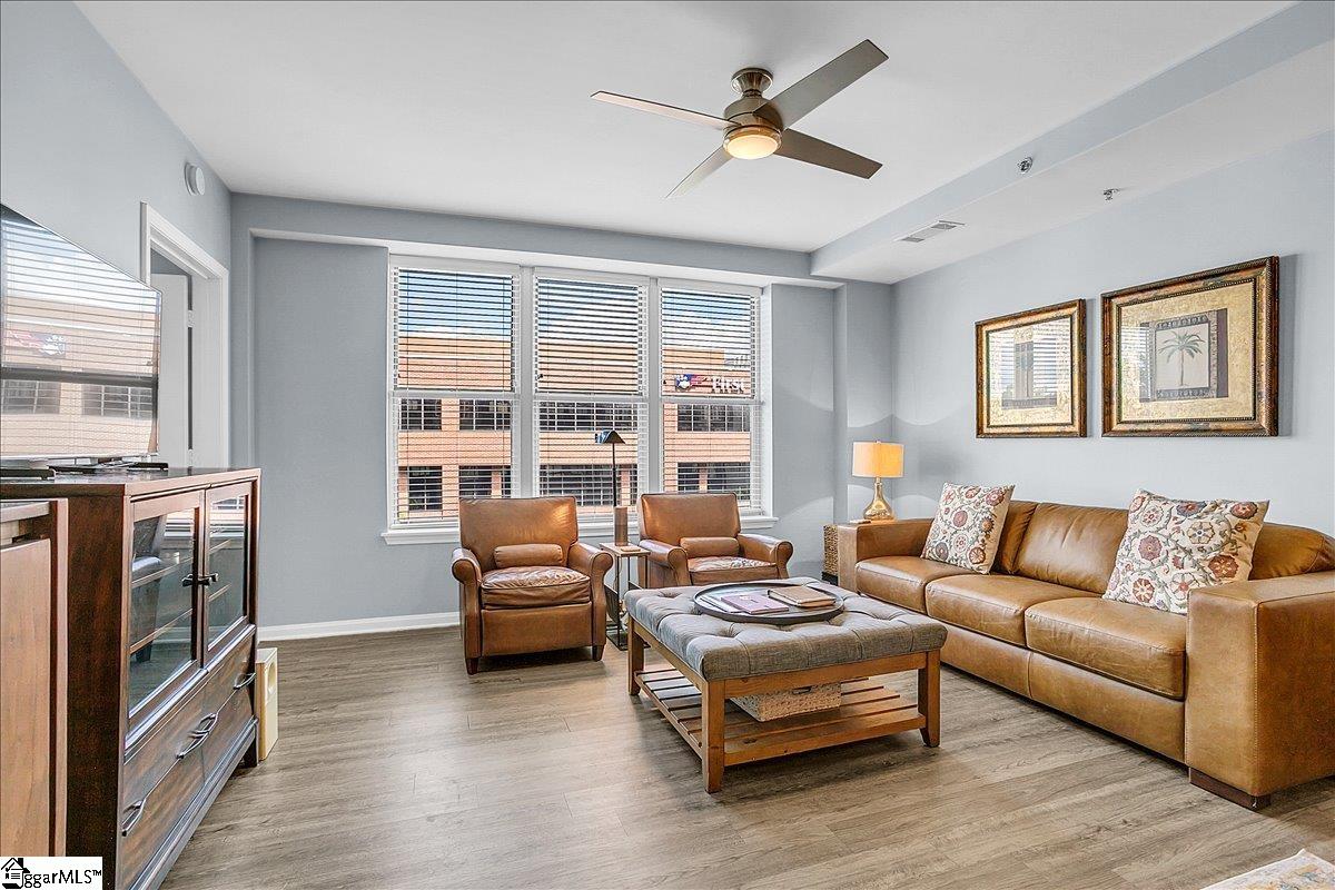 100 E Washington Street UNIT Unit 52 Greenville, SC 29601