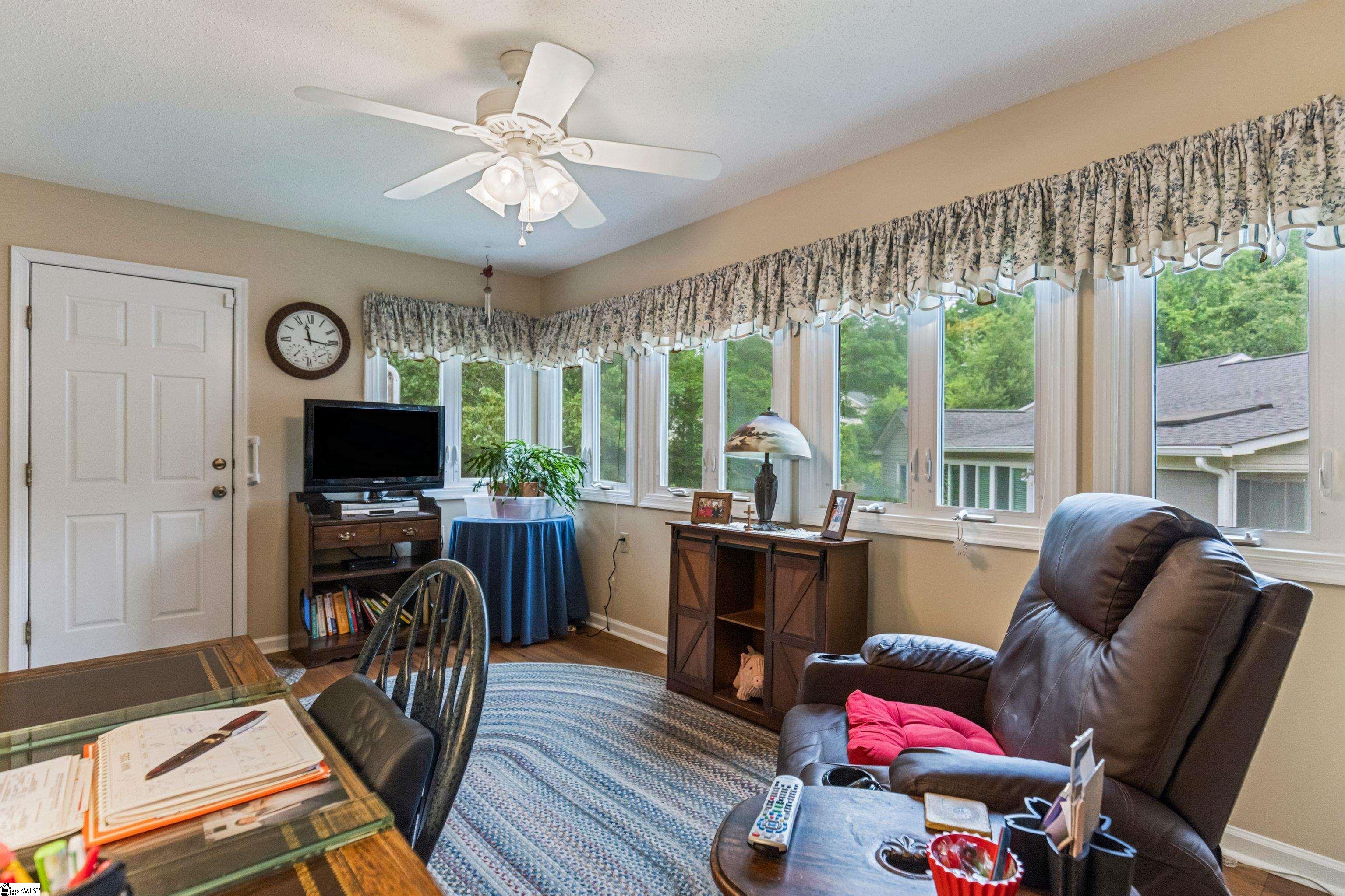 213 Creek Forest Drive Greenville, SC 29615