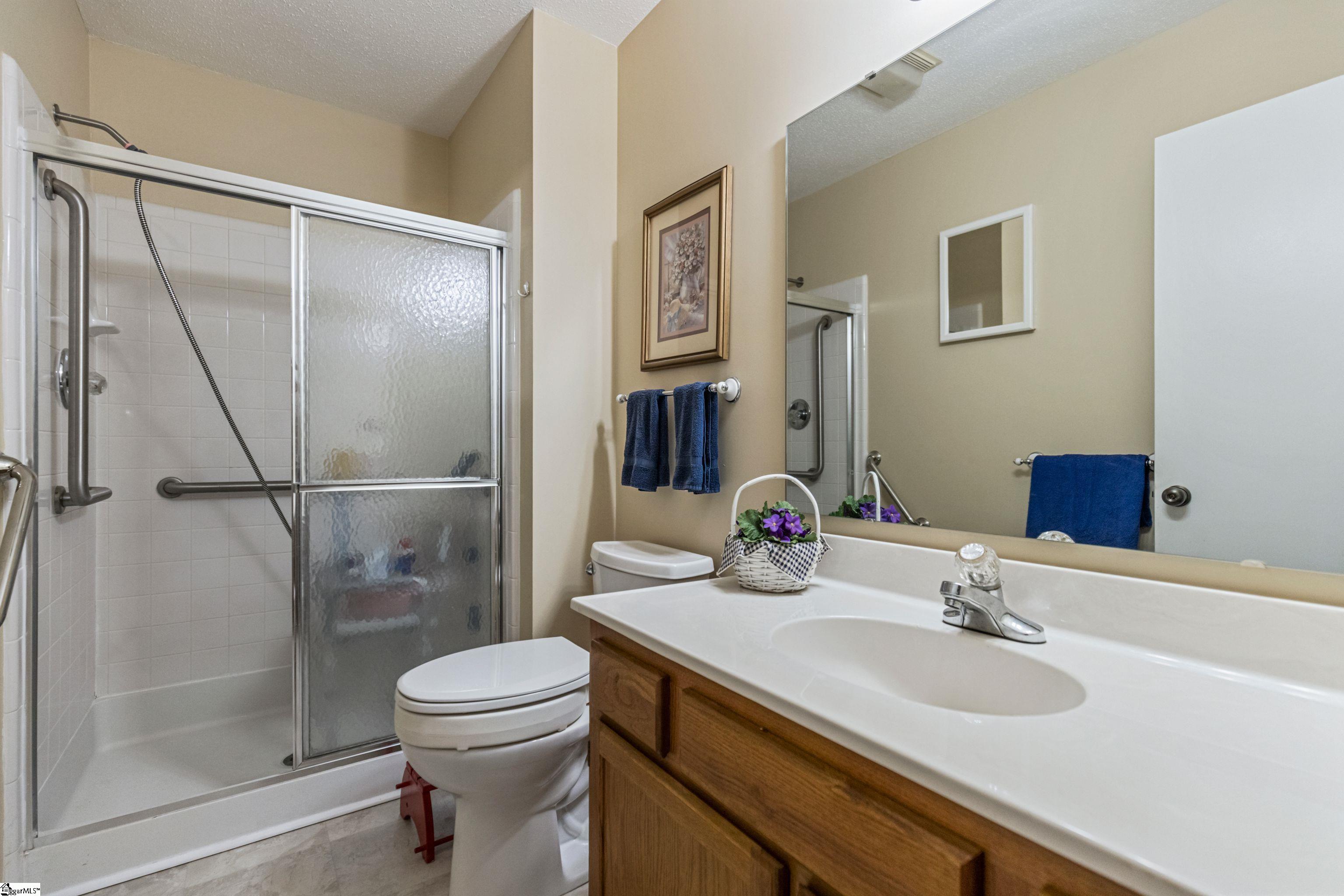 213 Creek Forest Drive Greenville, SC 29615