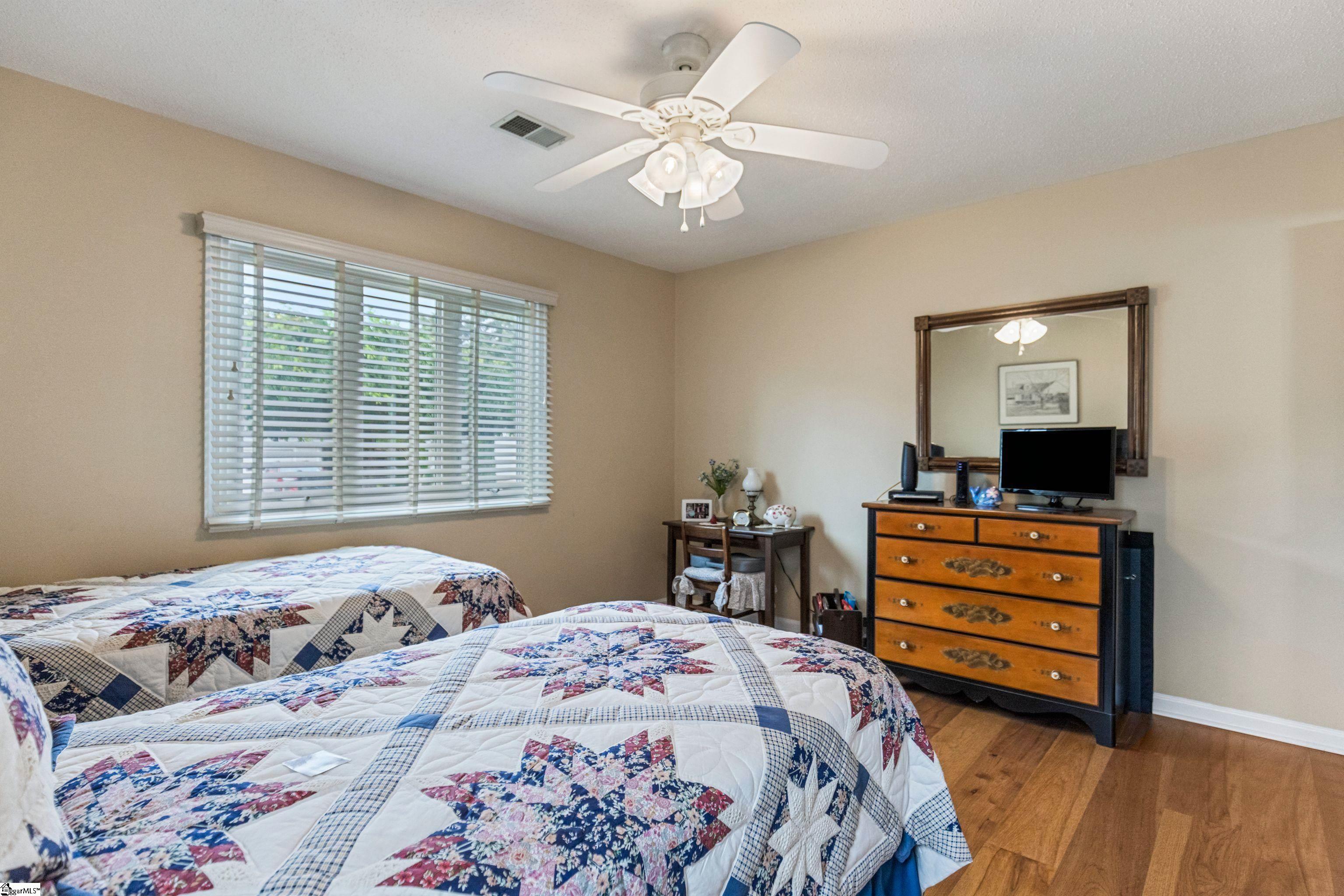 213 Creek Forest Drive Greenville, SC 29615