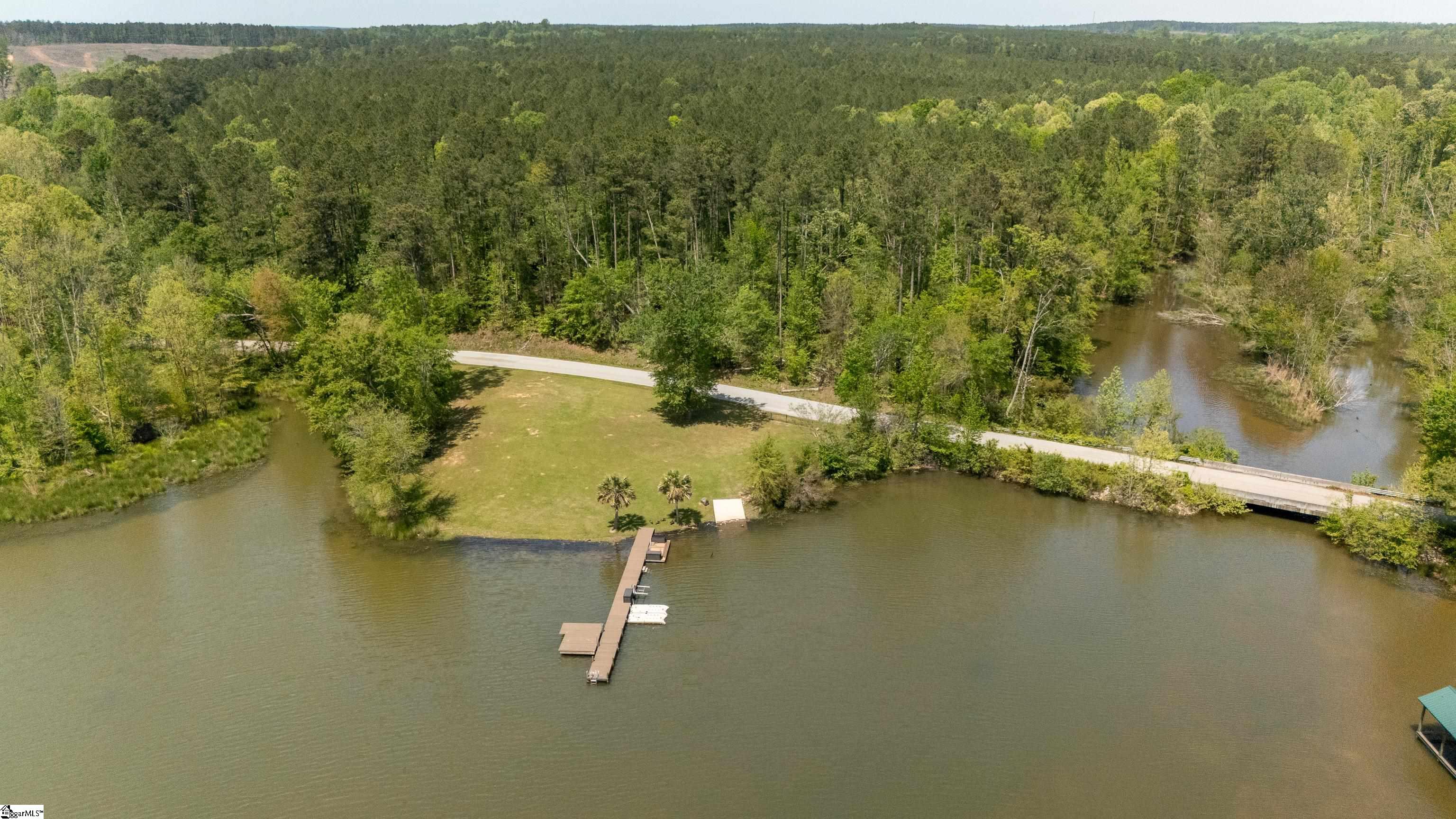 00 Pineland Road Chappells, SC 29037