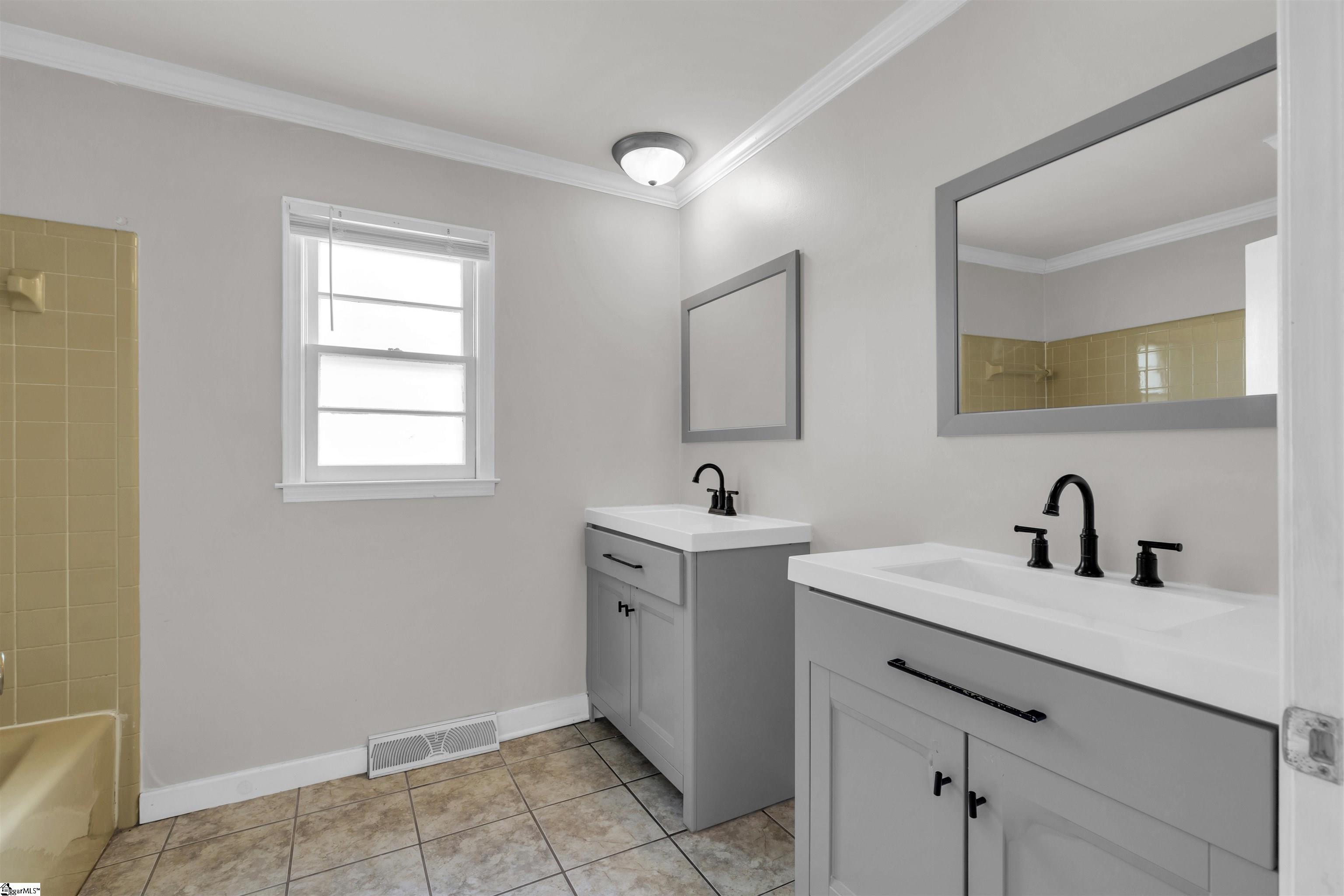 2602 Whitehall Avenue Anderson, SC 29621