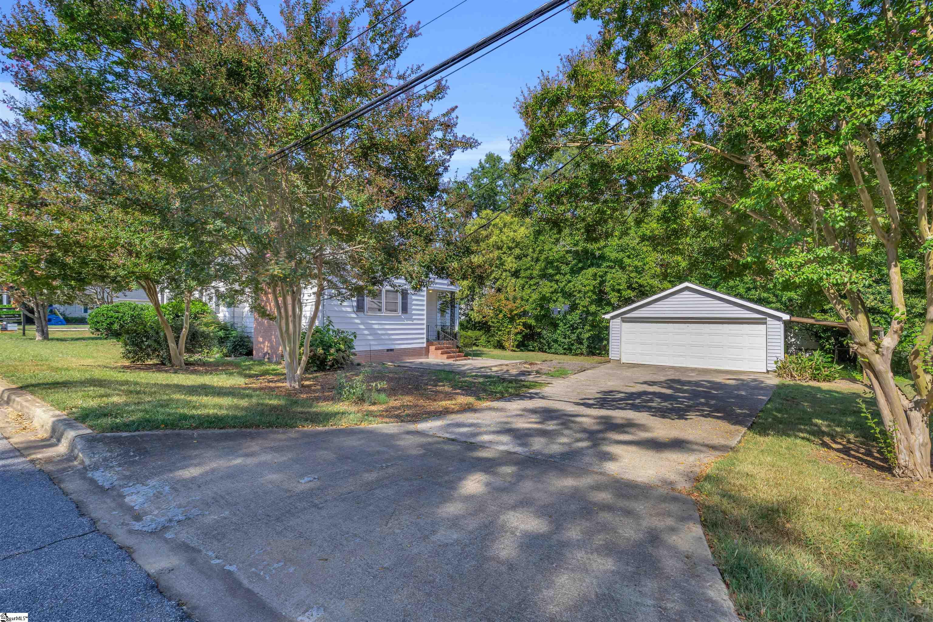 2602 Whitehall Avenue Anderson, SC 29621