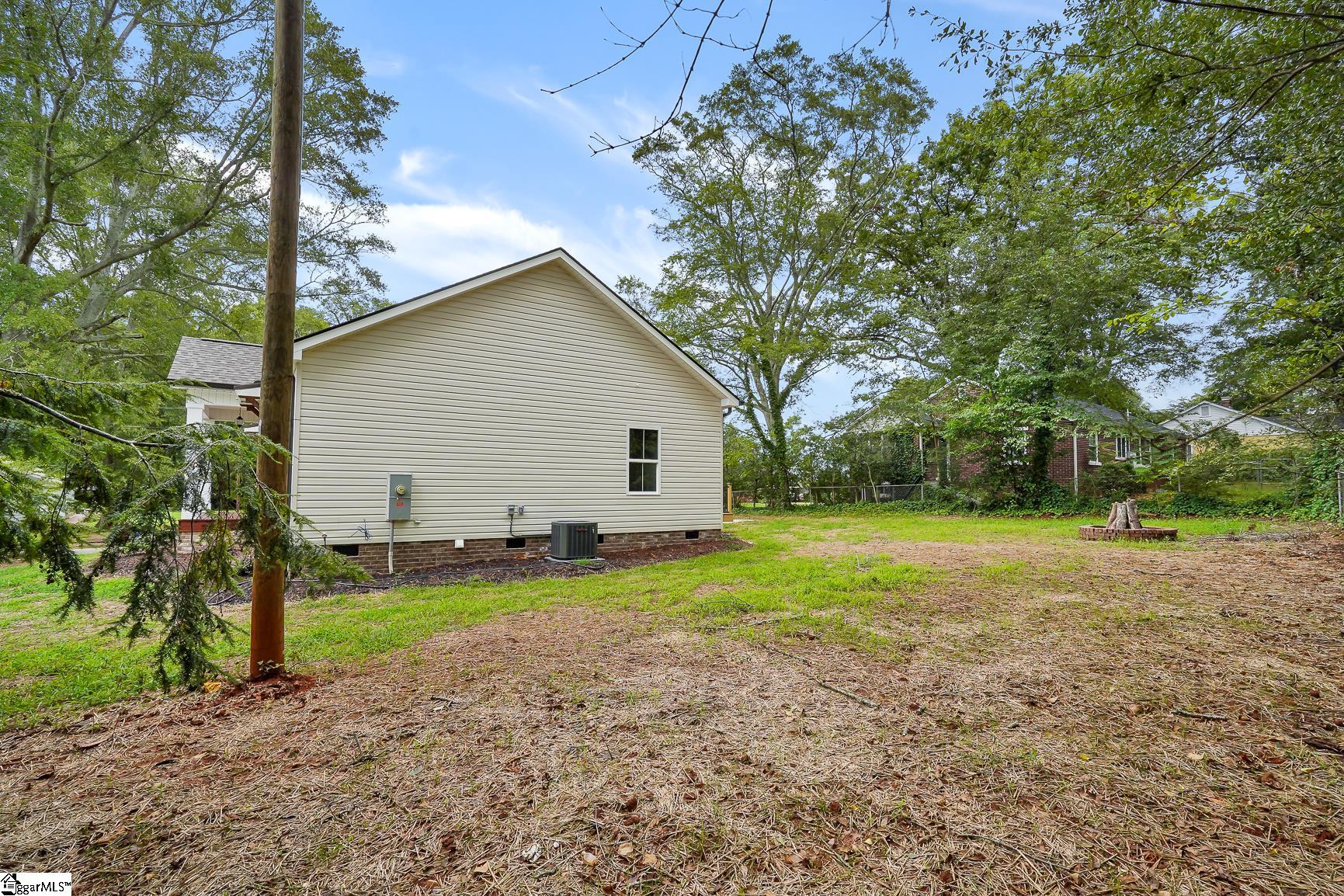 504 E Main Street Pendelton, SC 29670