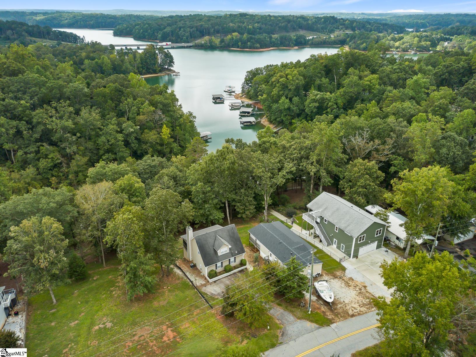 265 Capps Road Fair Play, SC 29643