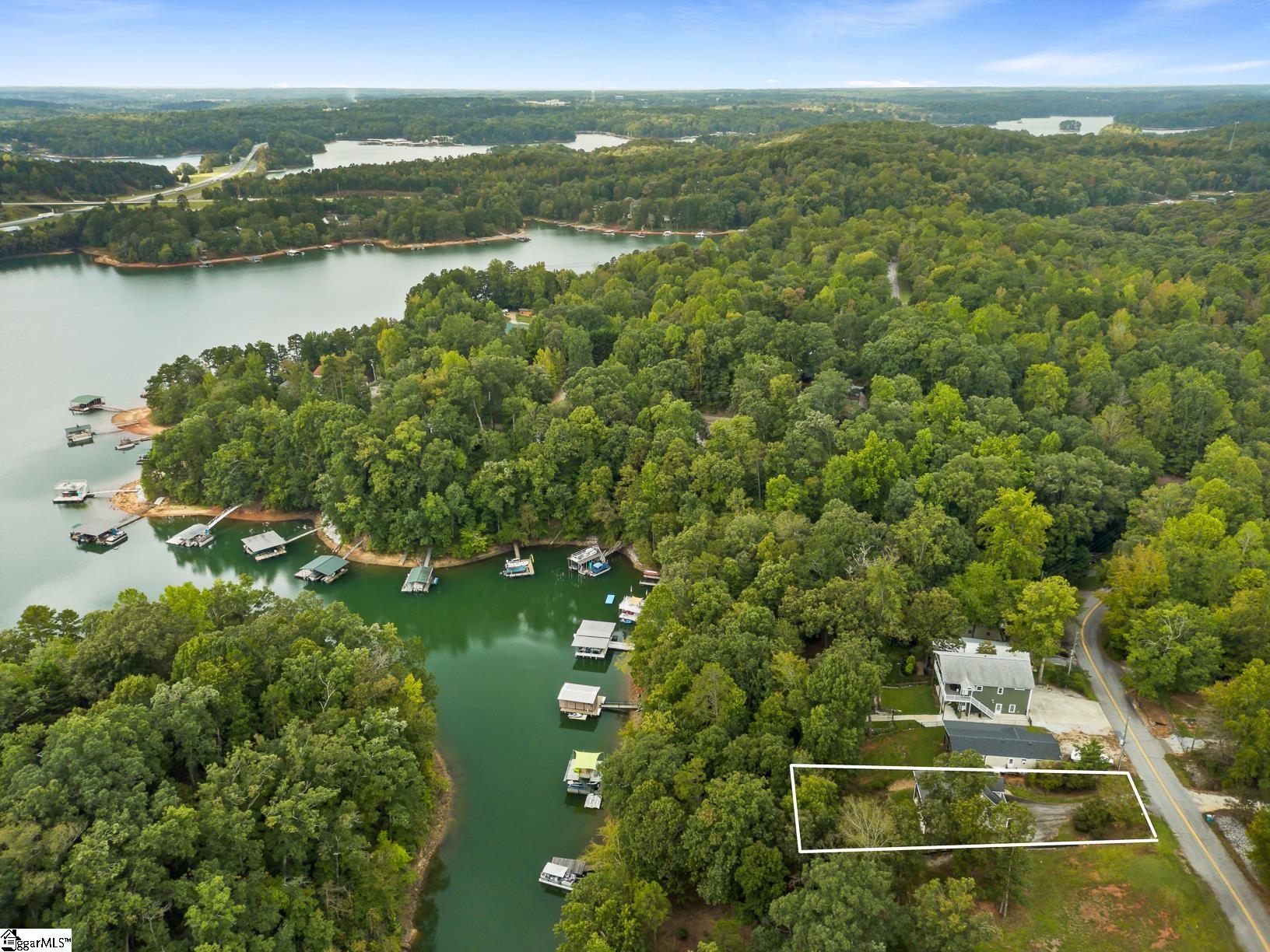265 Capps Road Fair Play, SC 29643