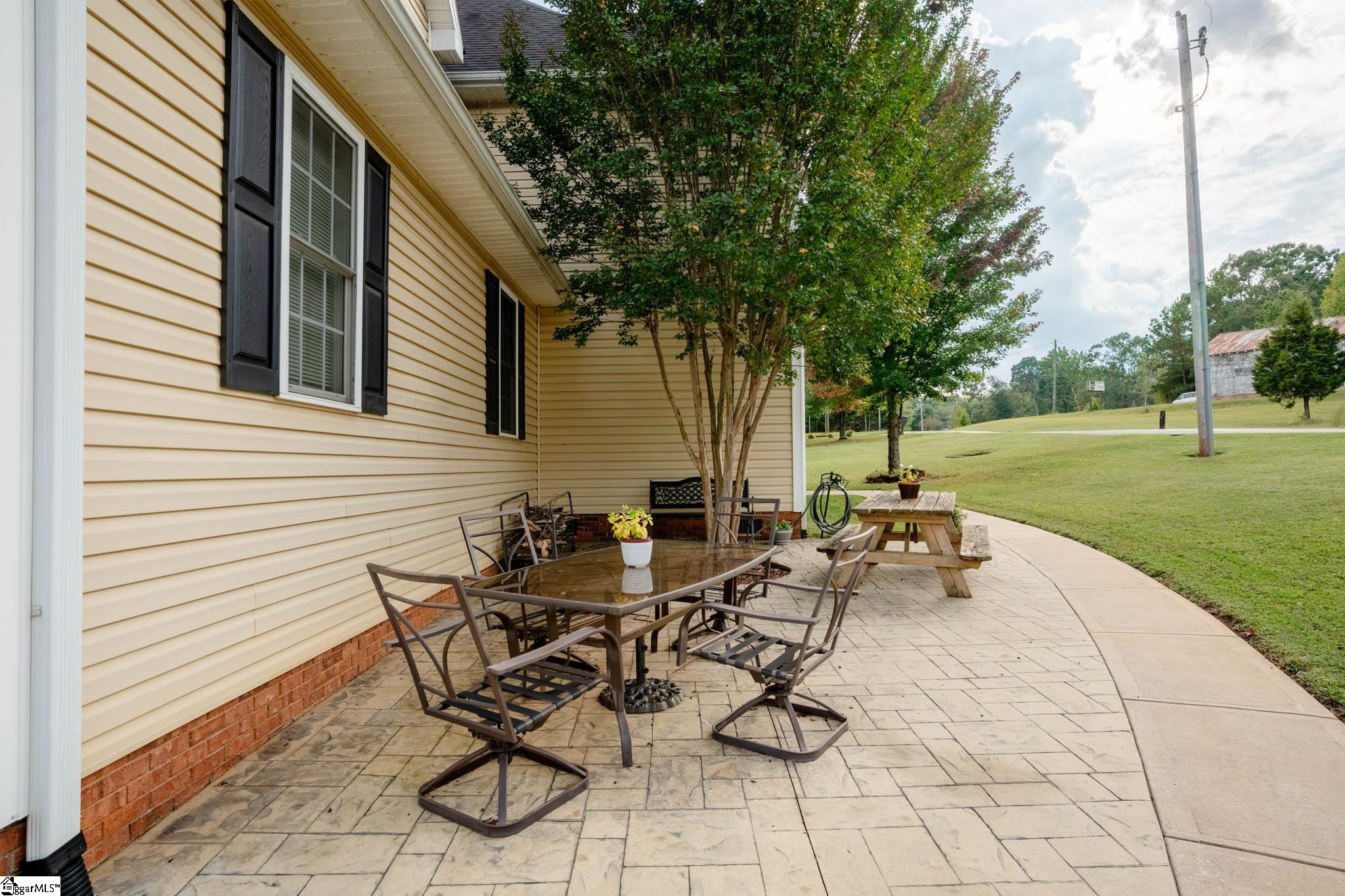 100 Carlissa Court Easley, SC 29640