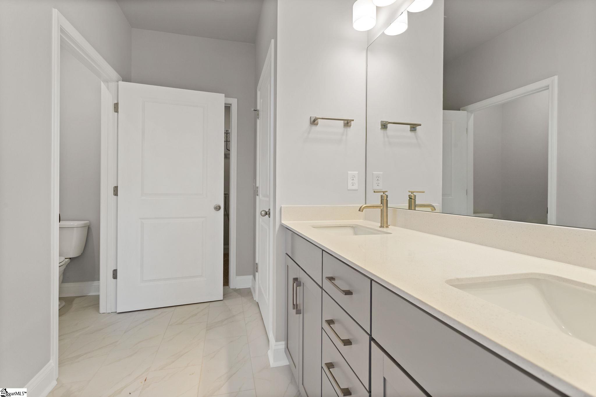 169 Anderson Oaks Lane UNIT #33 Easley, SC 29642