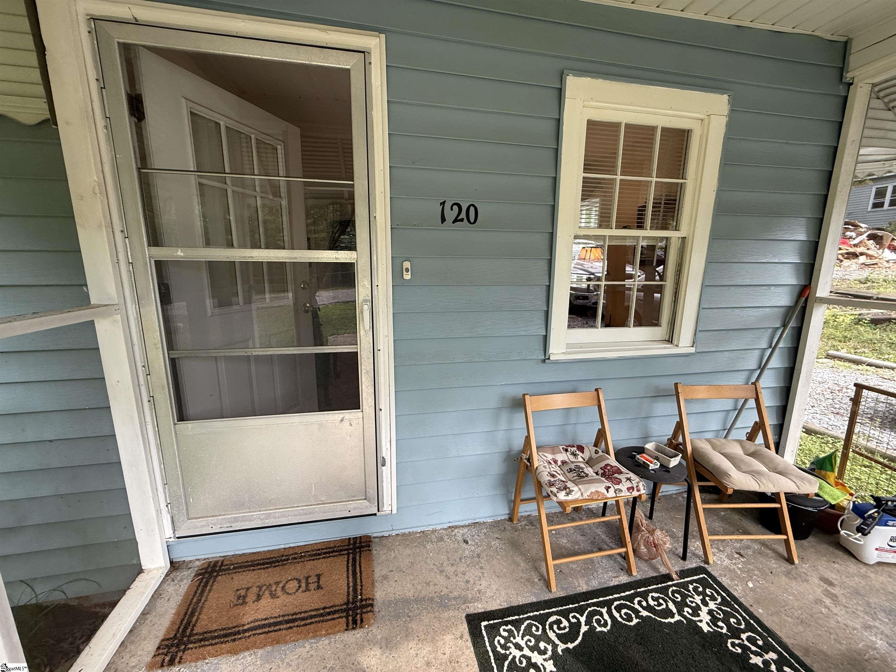 120 Russell Street Laurens, SC 29360