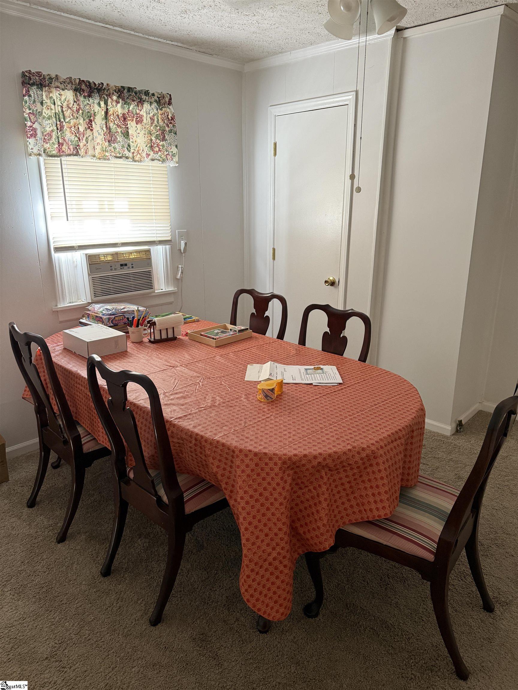 120 Russell Street Laurens, SC 29360
