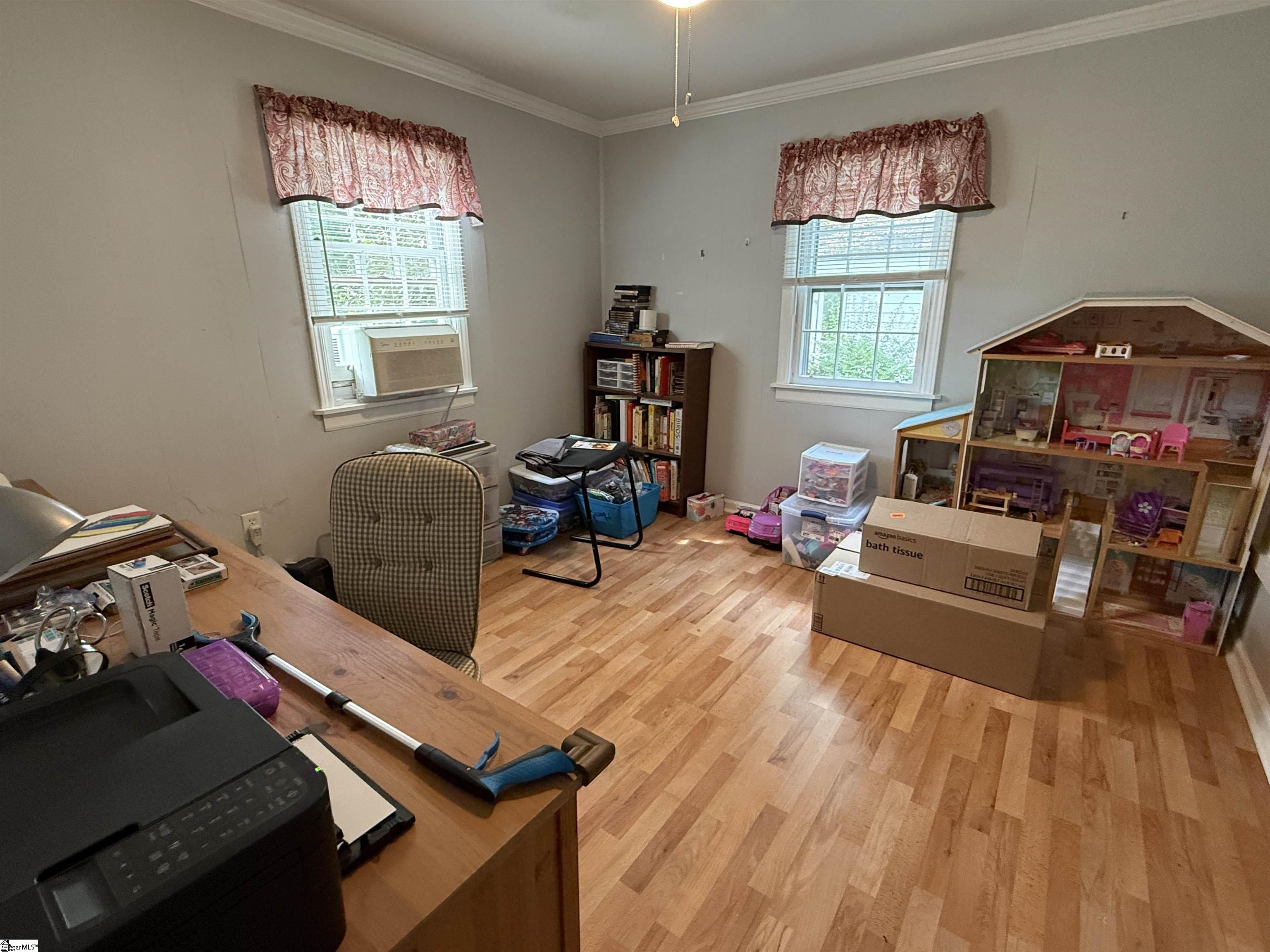 120 Russell Street Laurens, SC 29360
