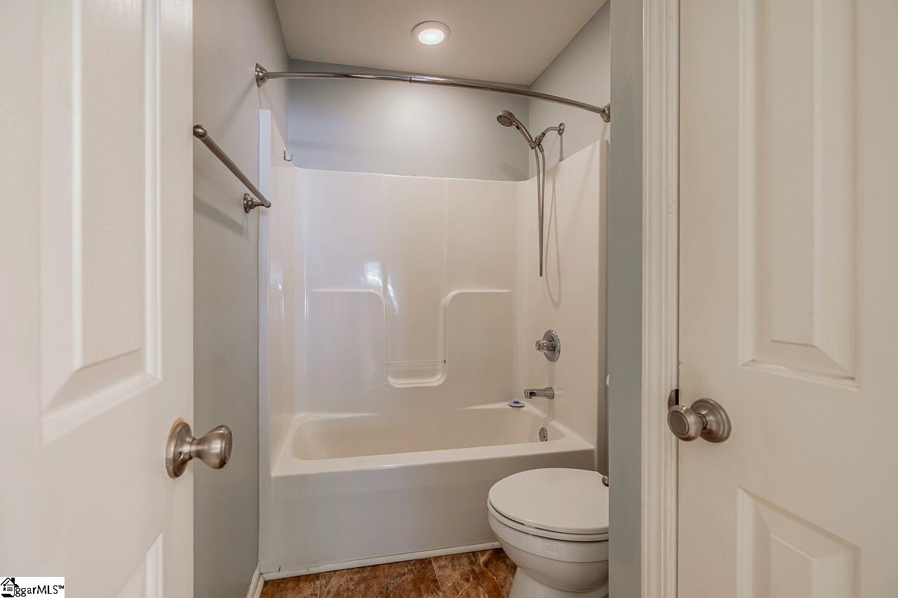 25 Natalie Court Greer, SC 29651