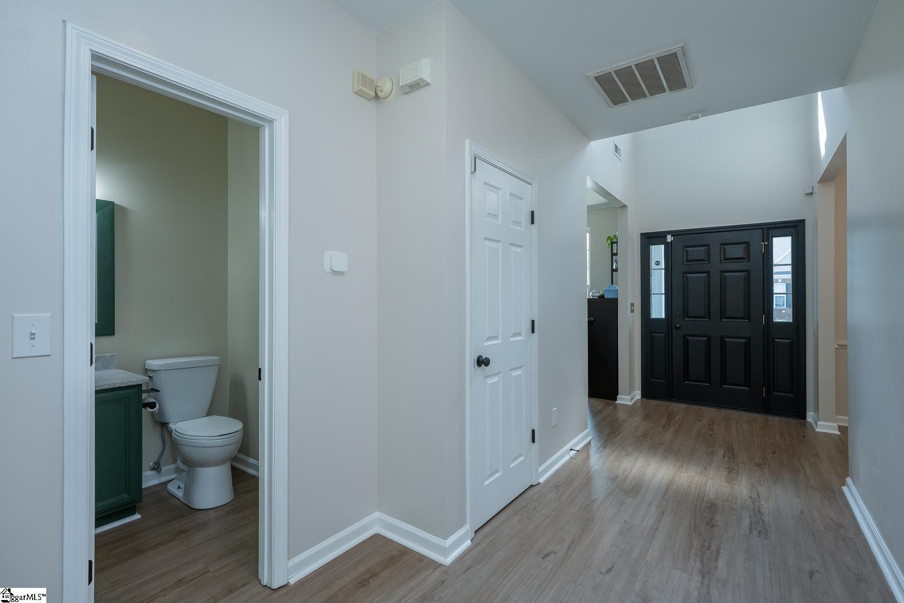 20 Red Jonathan Court Simpsonville, SC 29681