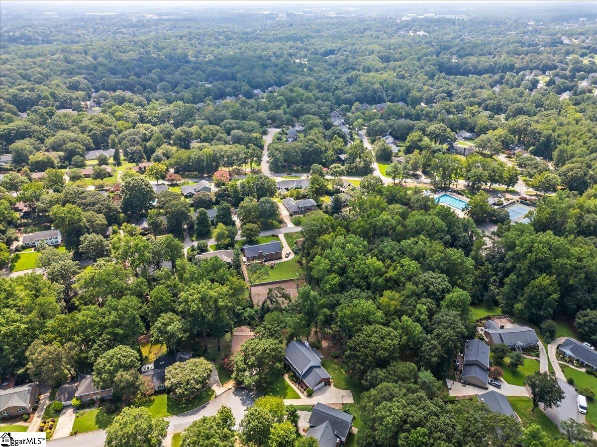 11 Torrington Drive Greenville, SC 29617