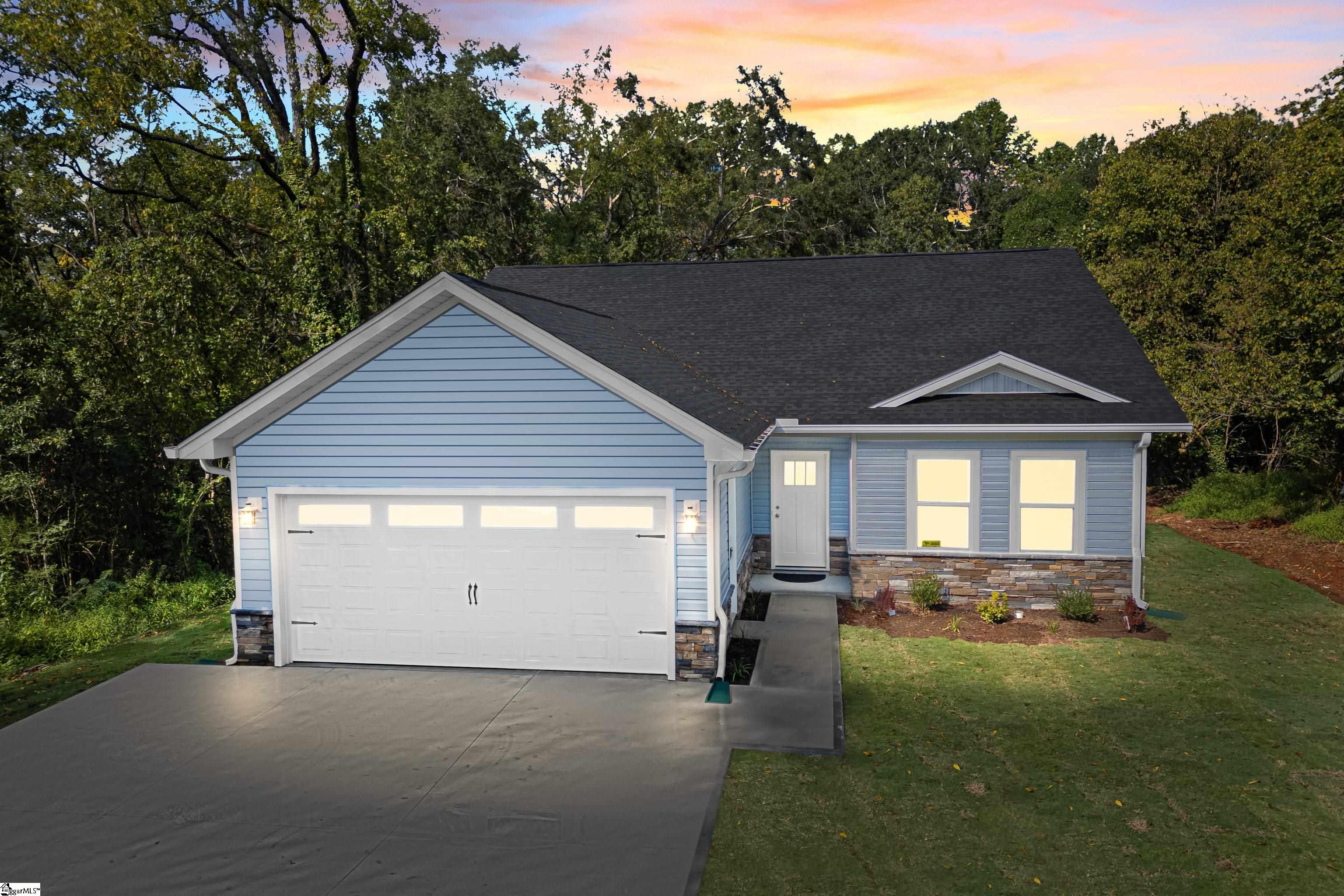 122 Stephenson Street Extension Taylors, SC 29687