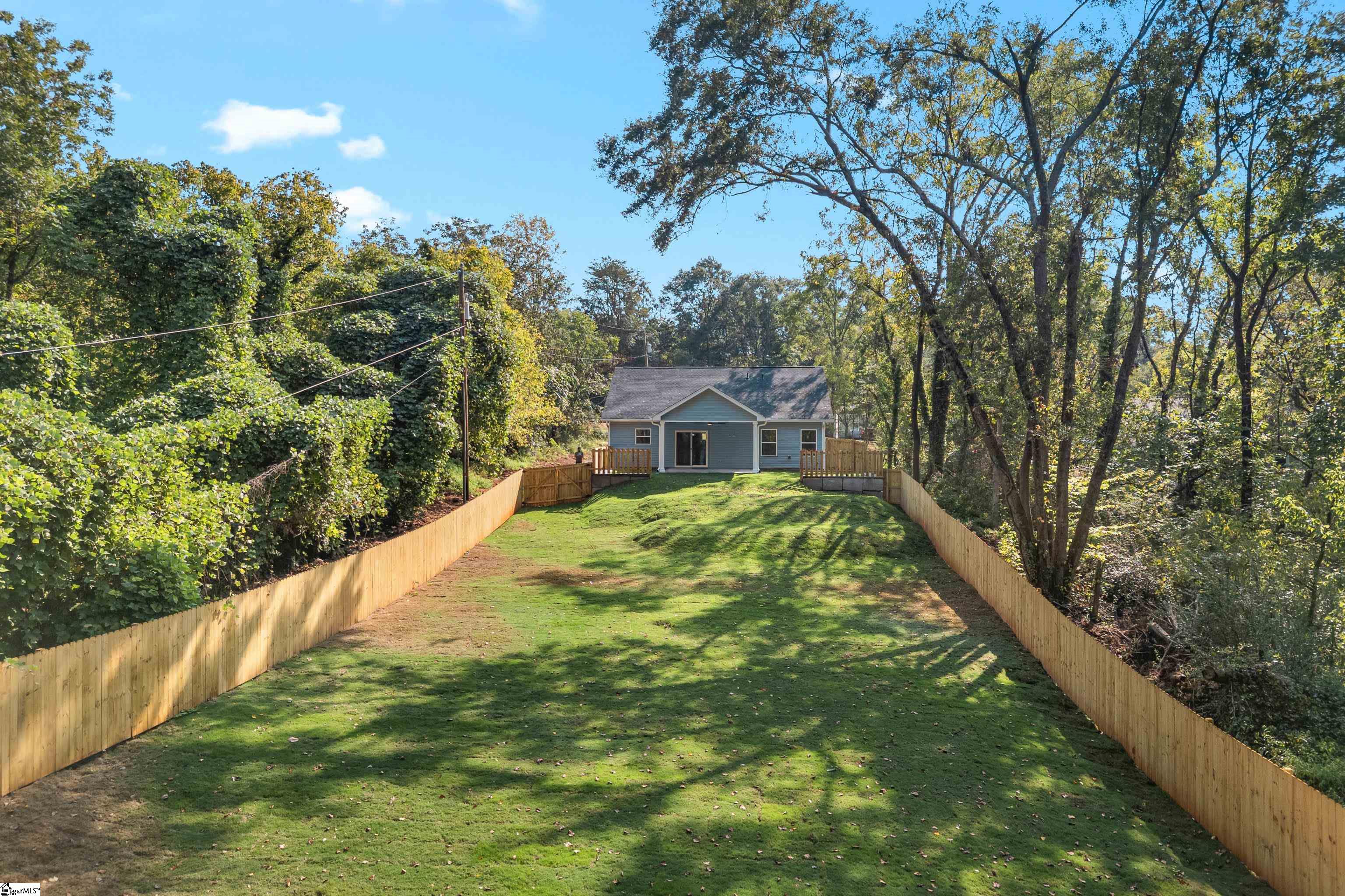 122 Stephenson Street Extension Taylors, SC 29687