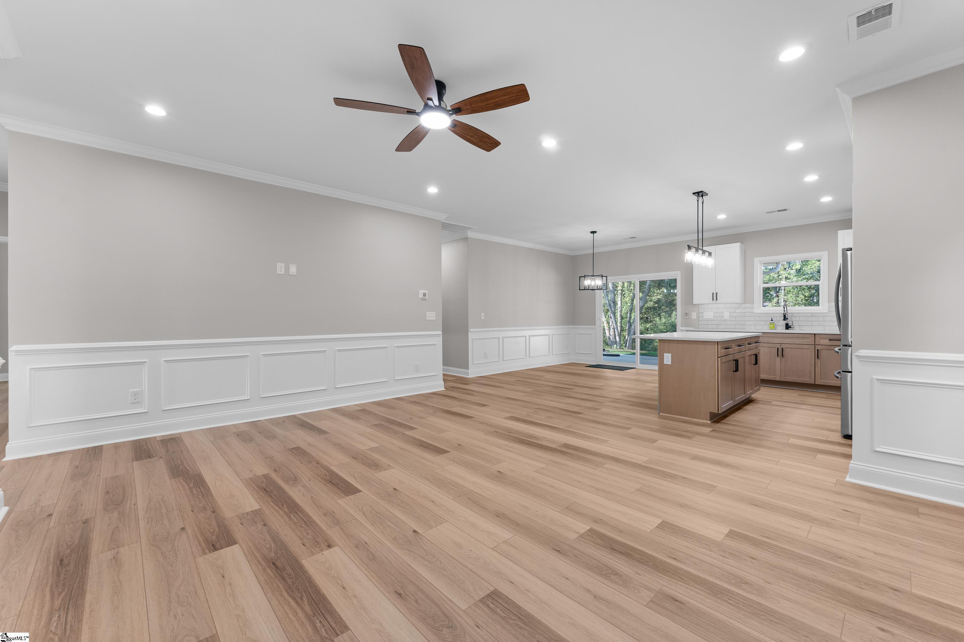 122 Stephenson Street Extension Taylors, SC 29687