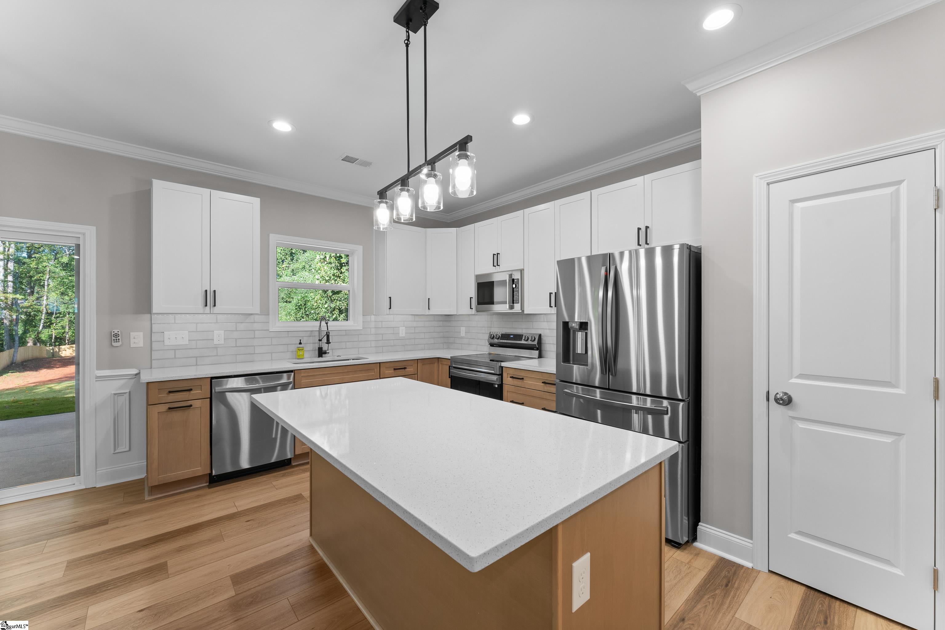 122 Stephenson Street Extension Taylors, SC 29687
