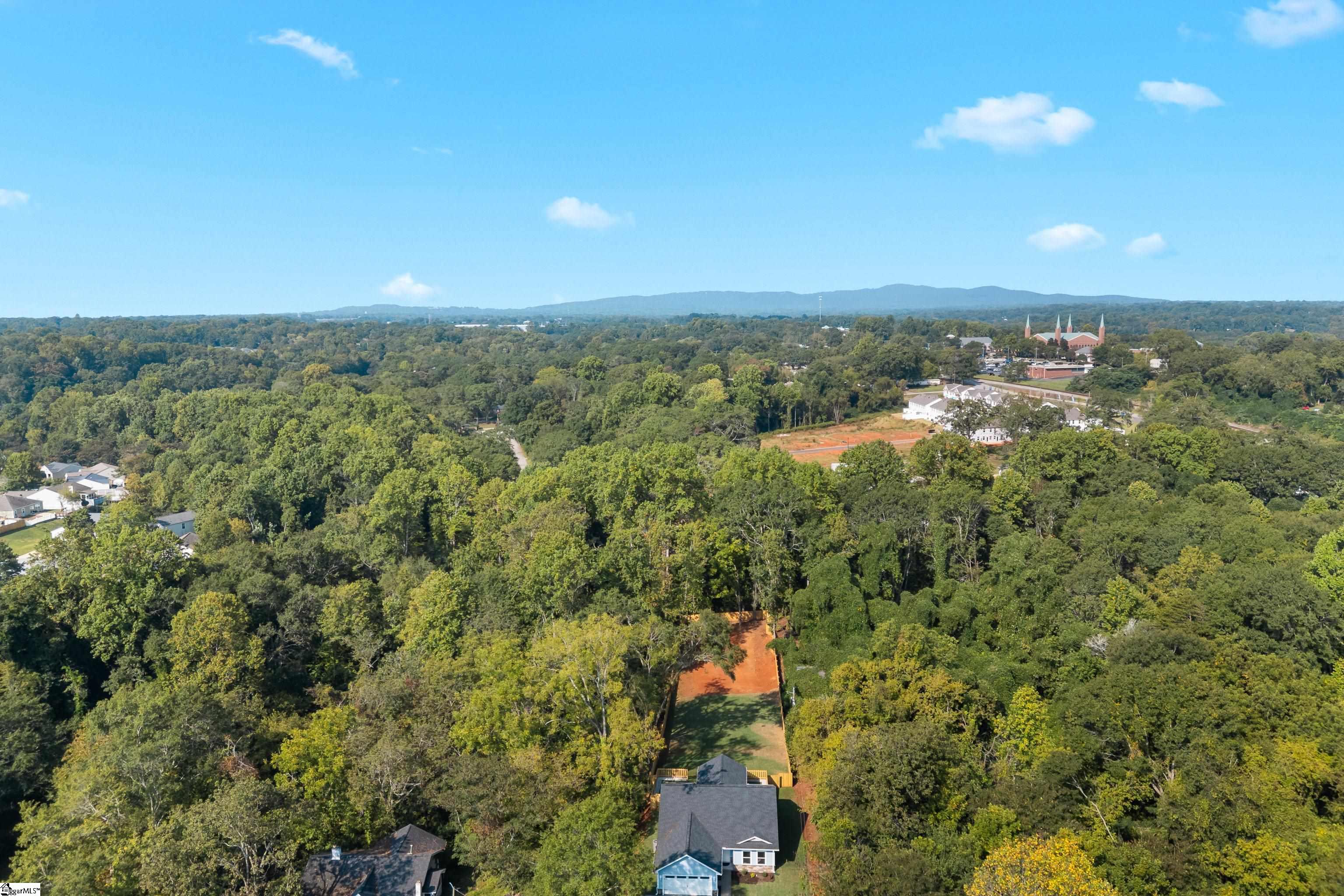 122 Stephenson Street Extension Taylors, SC 29687