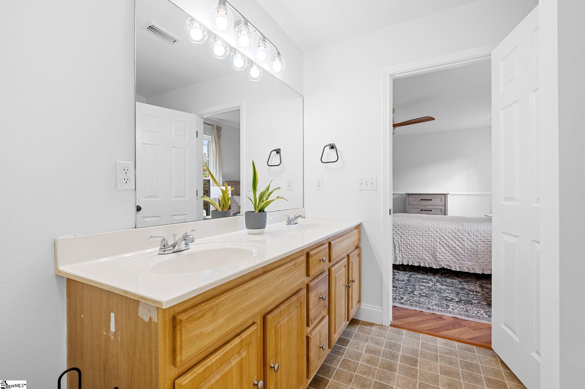 117 Sprouse Lane Fountain Inn, SC 29644
