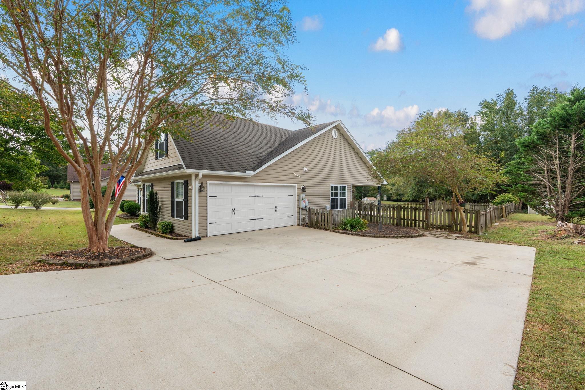 117 Sprouse Lane Fountain Inn, SC 29644
