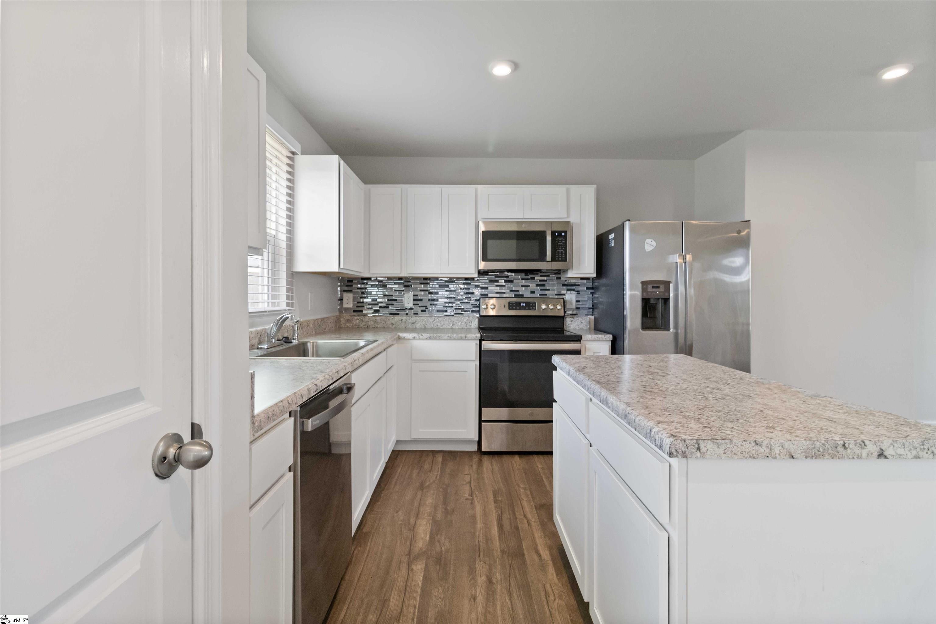 906 Hattie Lane Lyman, SC 29365