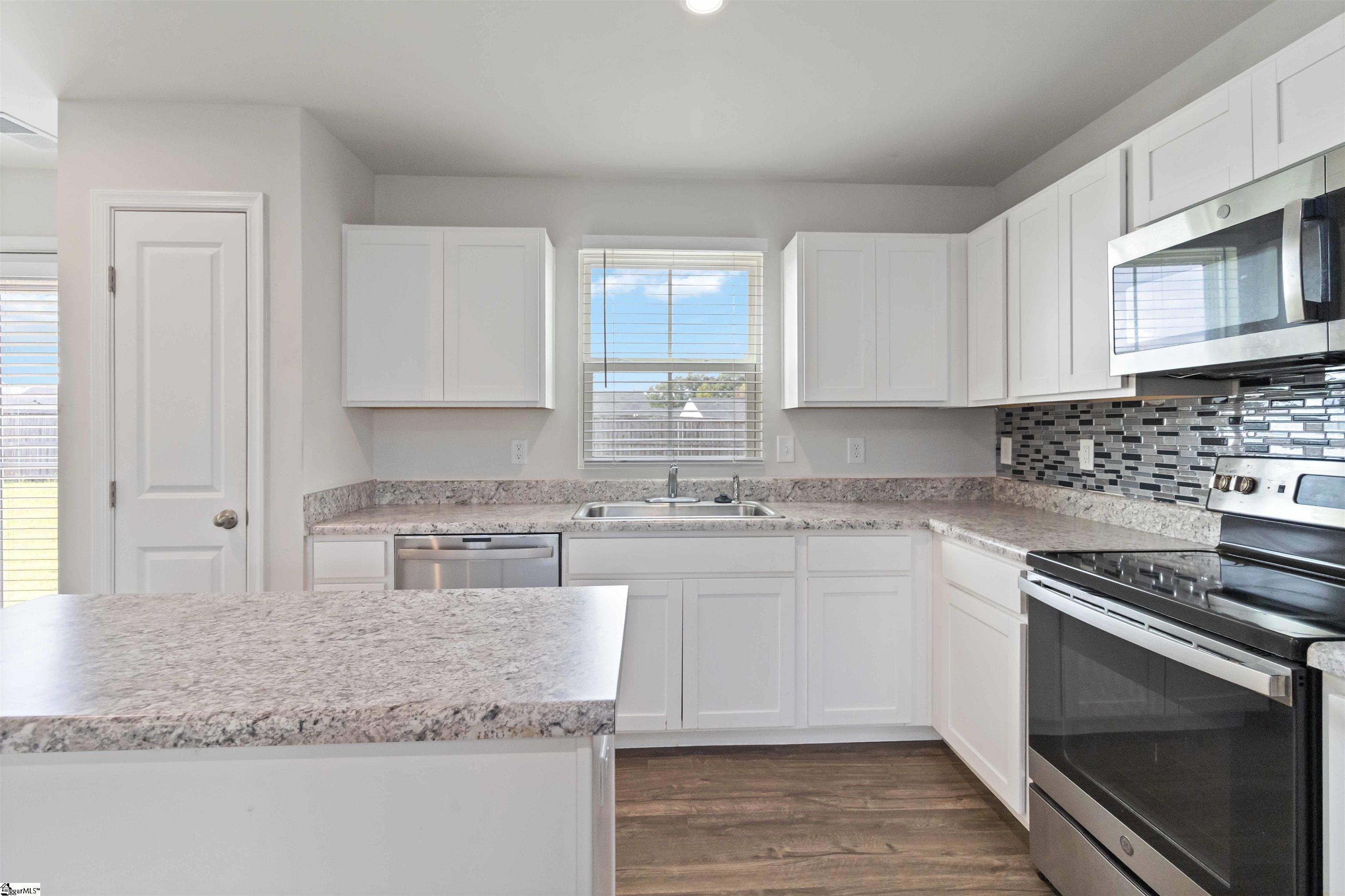 906 Hattie Lane Lyman, SC 29365