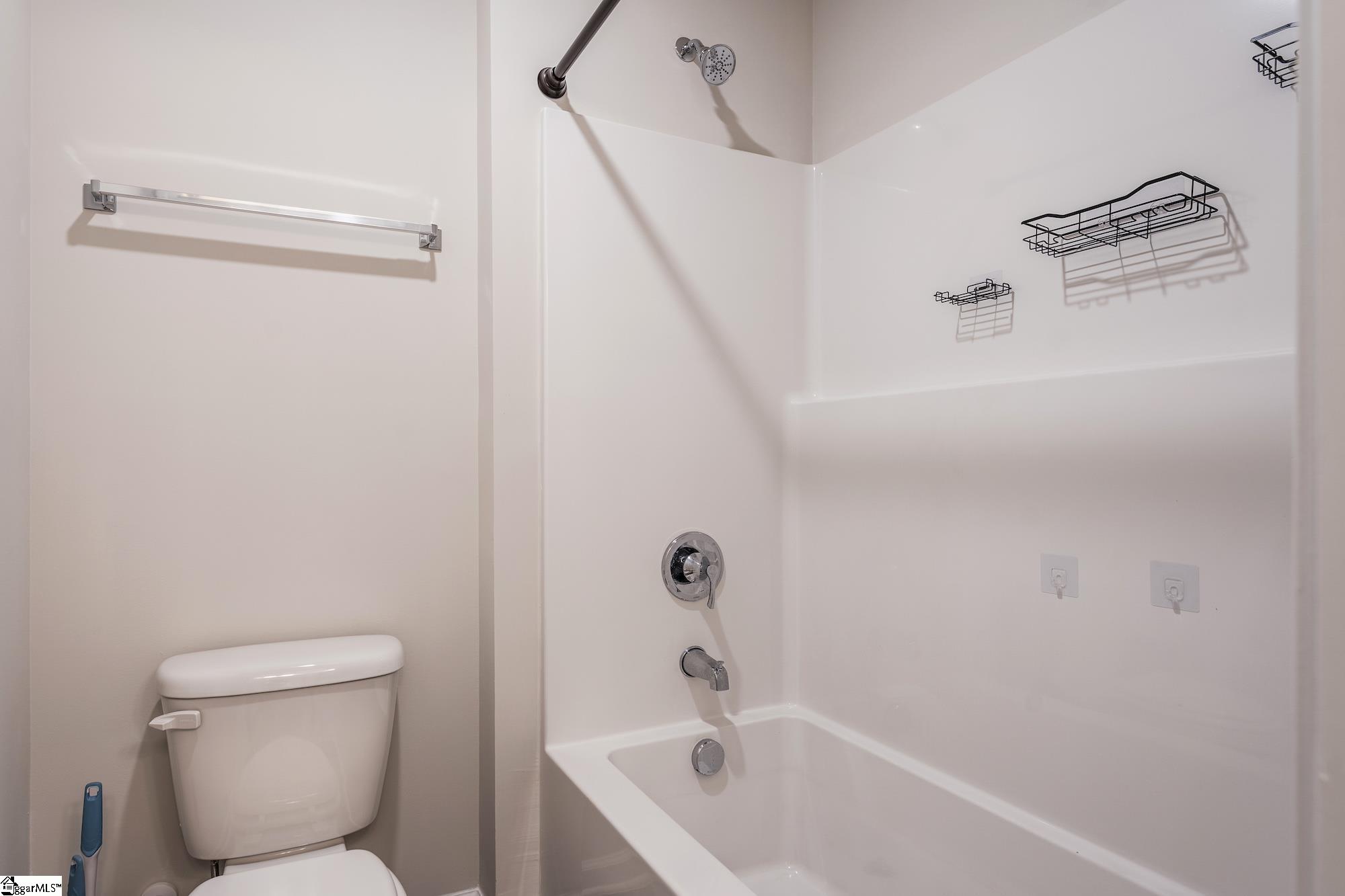 107 Southern Magnolia Lane Laurens, SC 29360