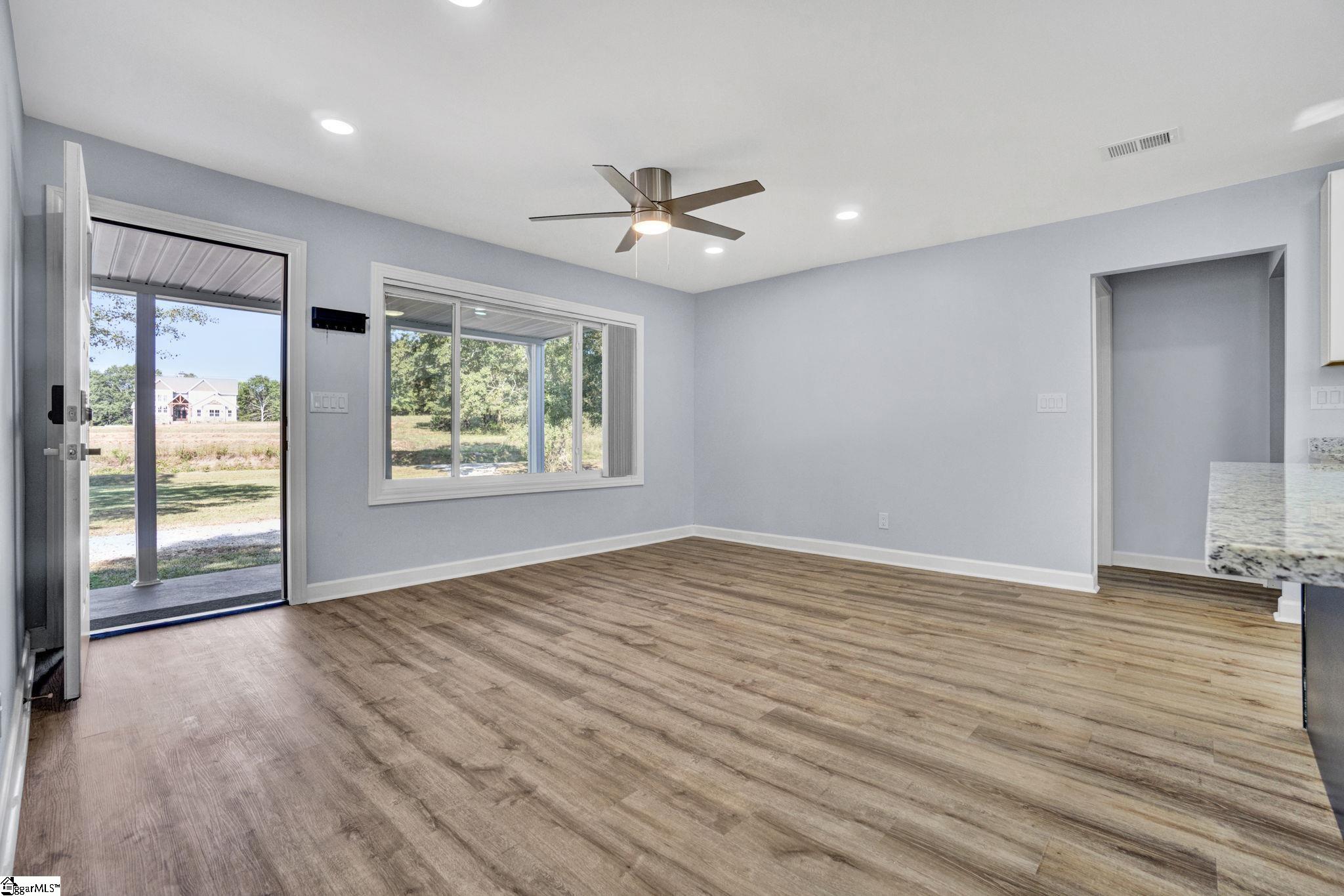 690 Cooper Bridge Road Fountain Inn, SC 29644