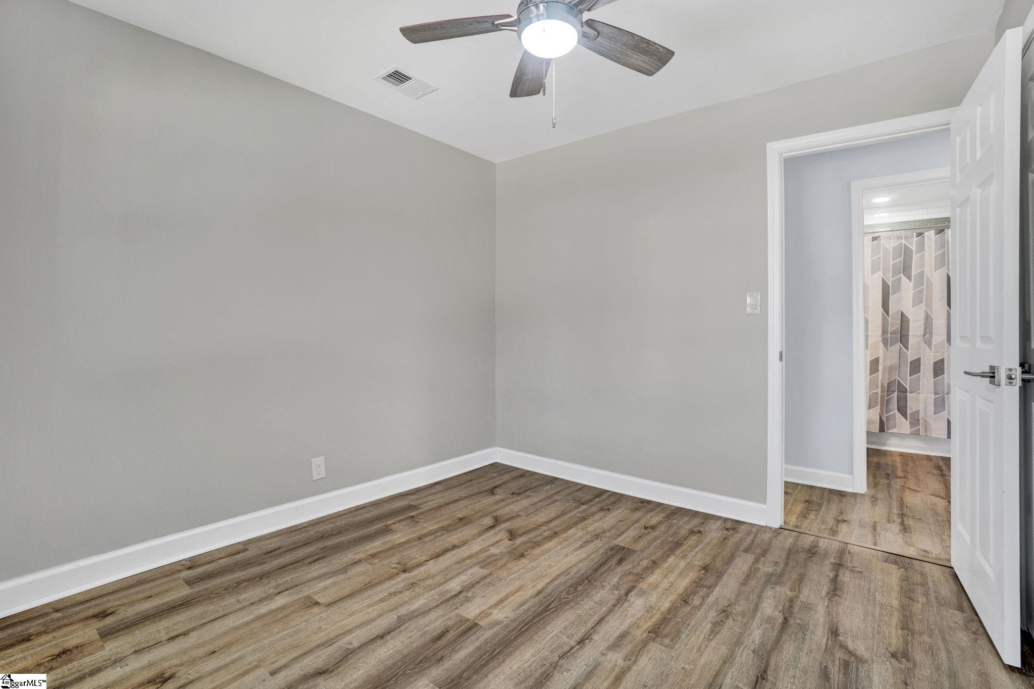 690 Cooper Bridge Road Fountain Inn, SC 29644