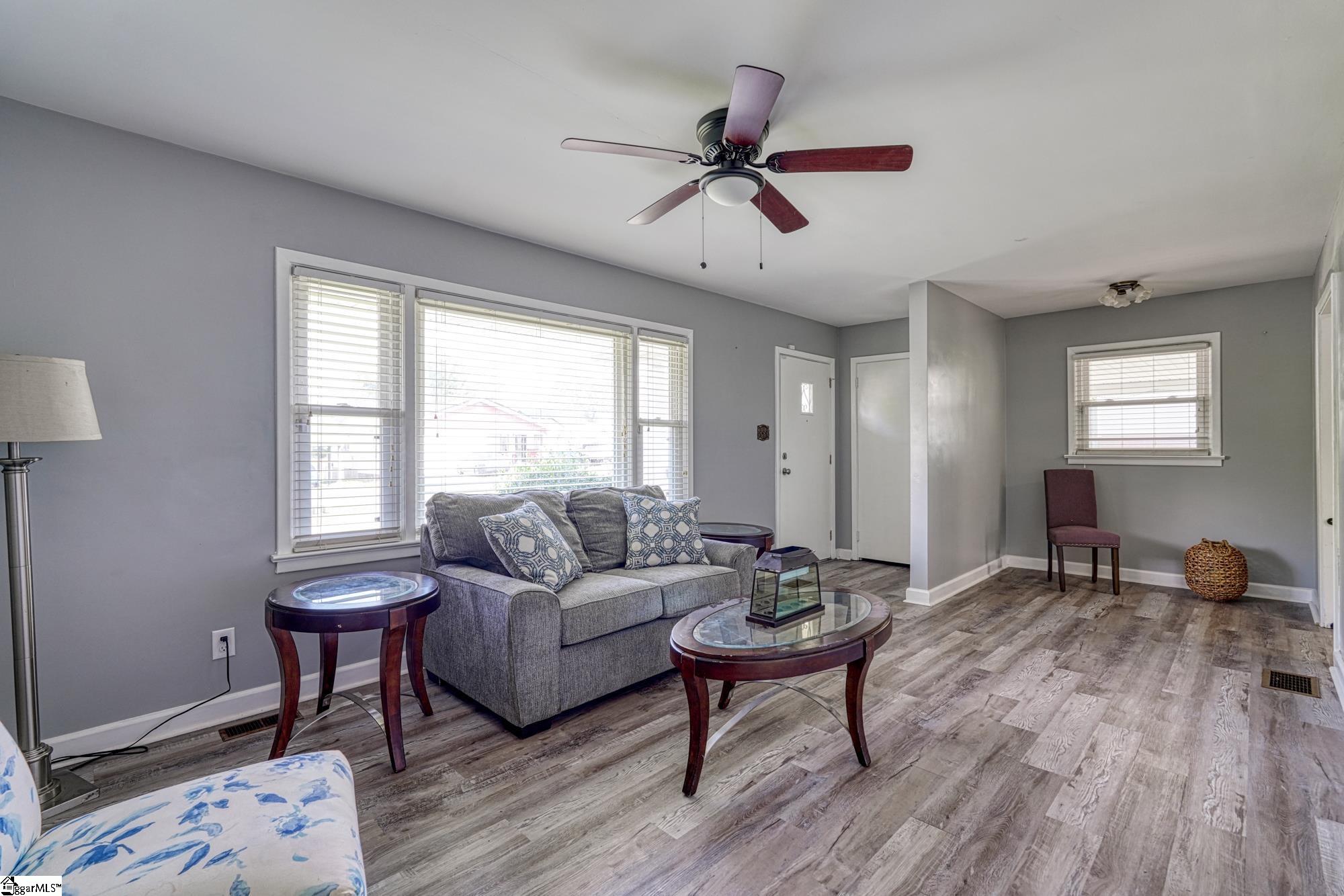 711 Springhill Avenue Spartanburg, SC 29303
