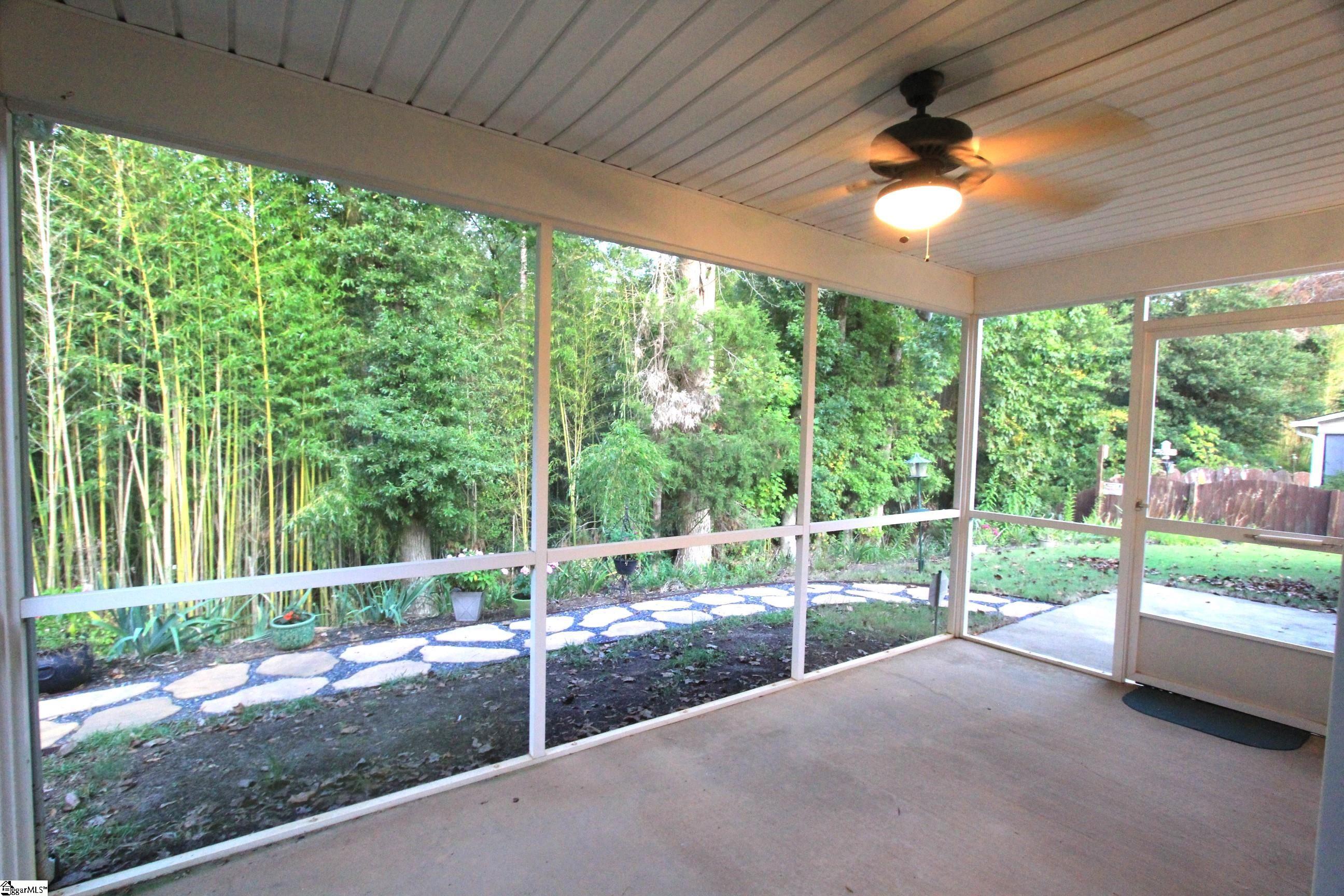 601 Cardinal Woods Way Easley, SC 29642
