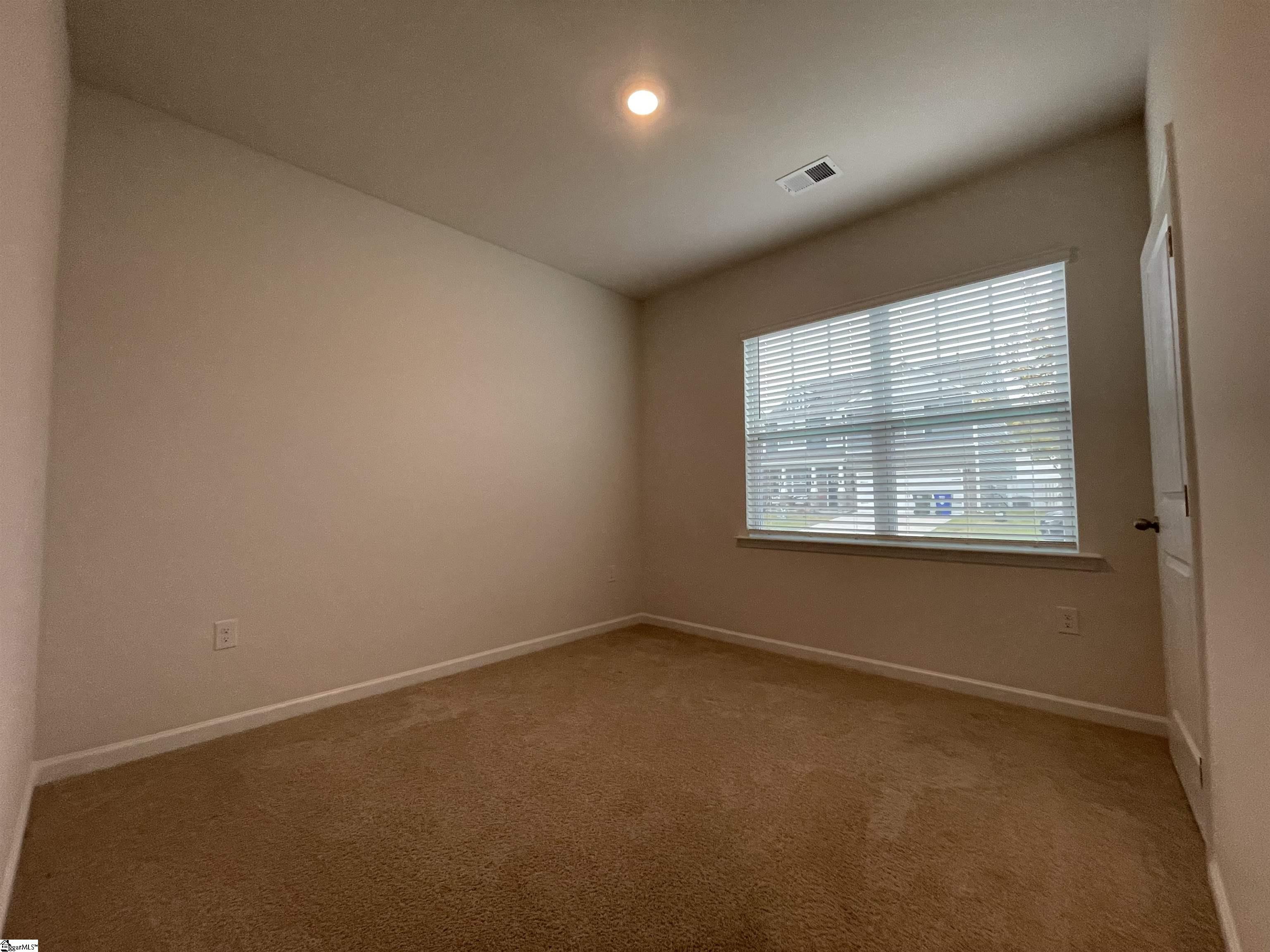 933 Greyford Lane Woodruff, SC 29388
