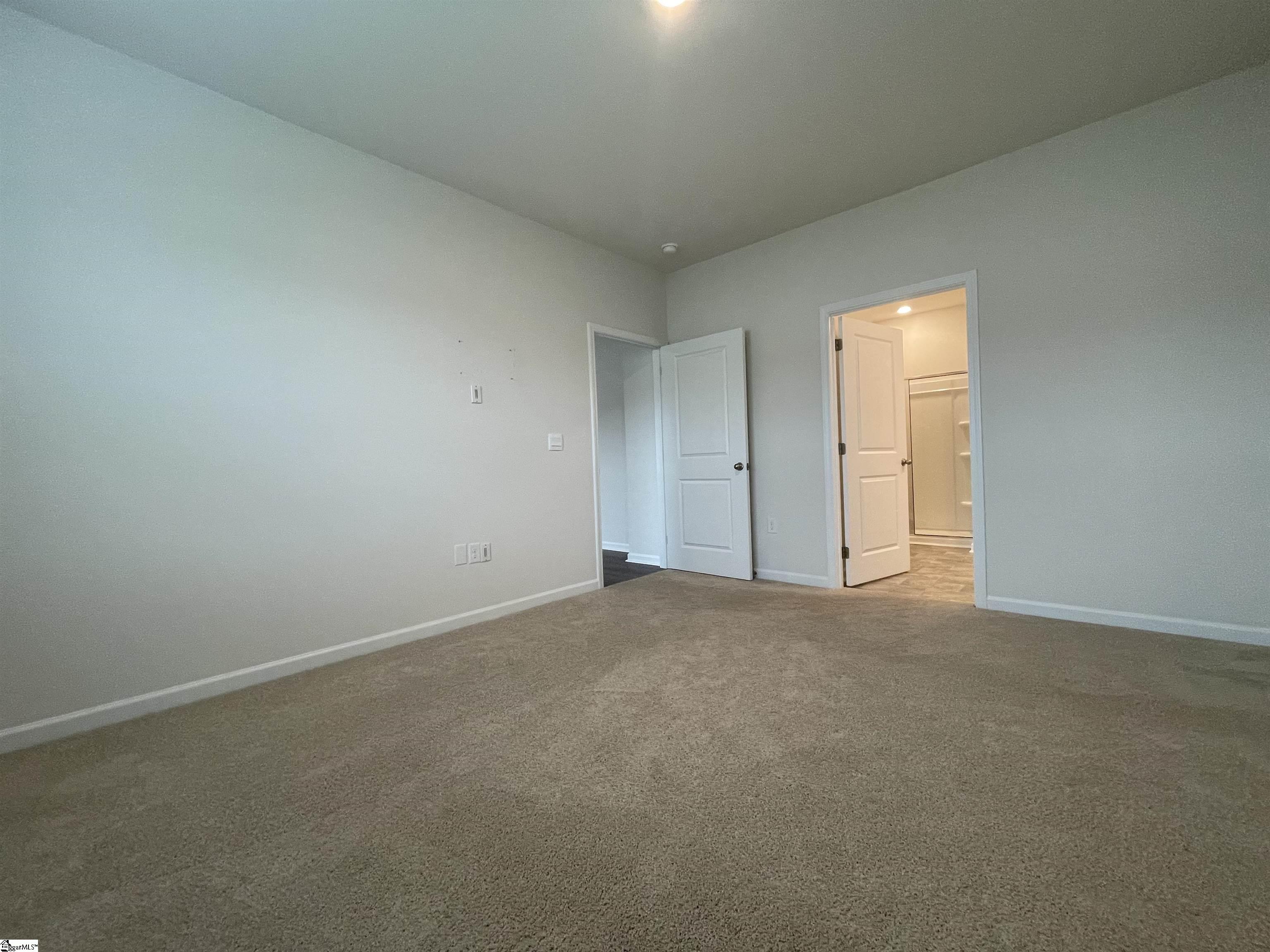 933 Greyford Lane Woodruff, SC 29388
