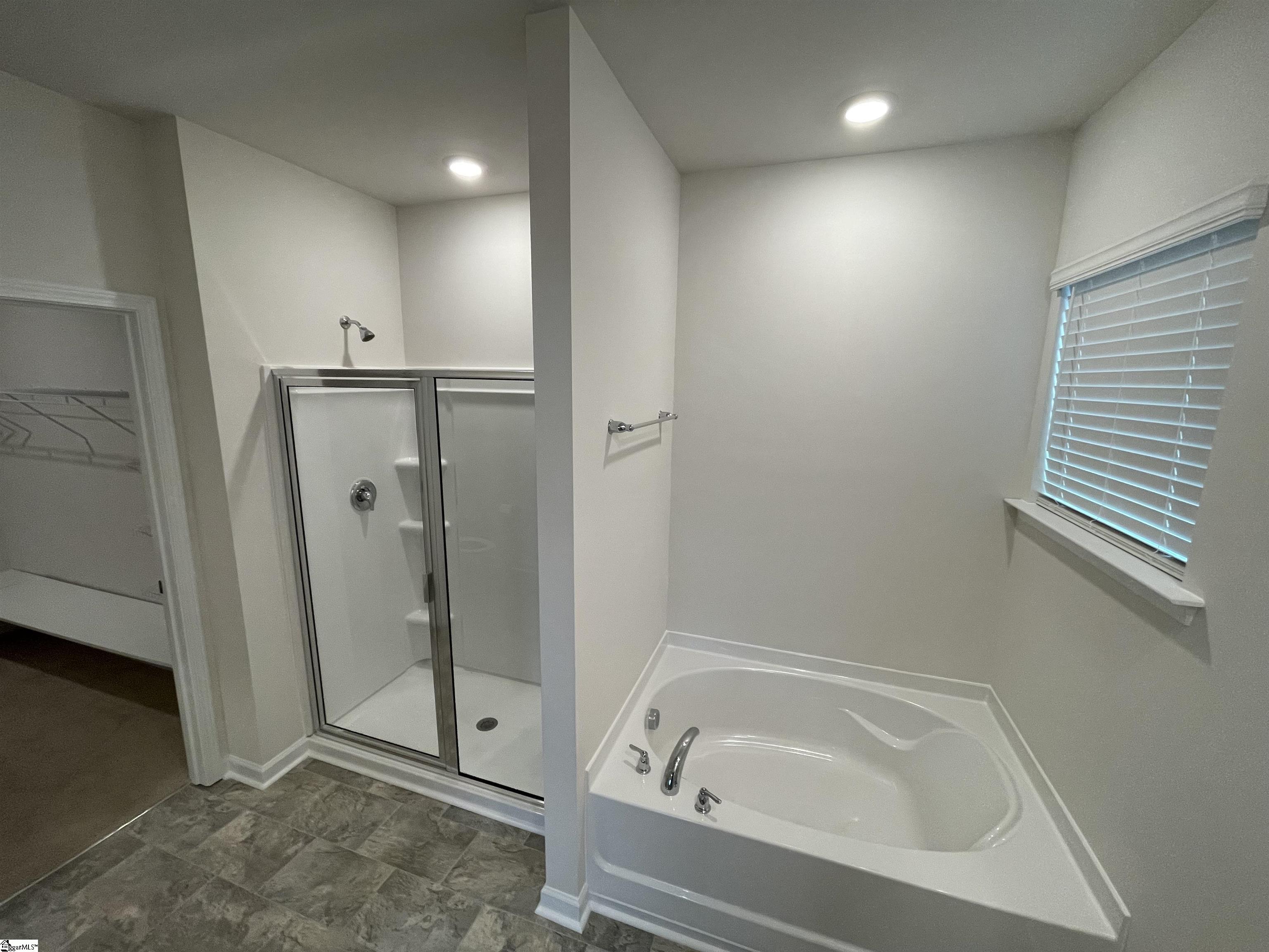 933 Greyford Lane Woodruff, SC 29388