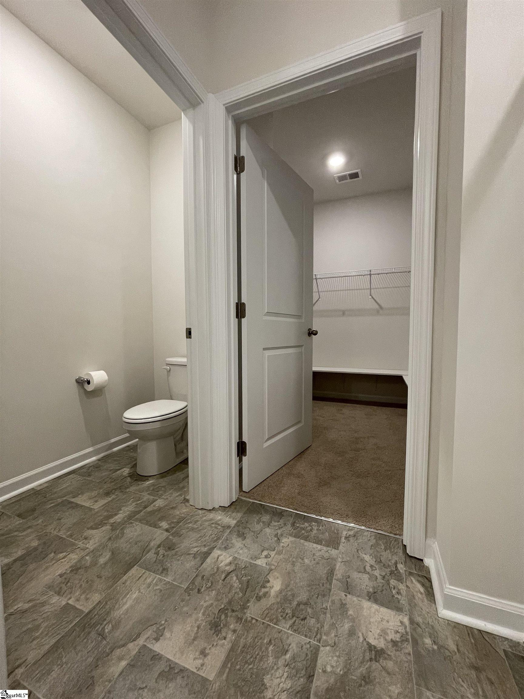 933 Greyford Lane Woodruff, SC 29388