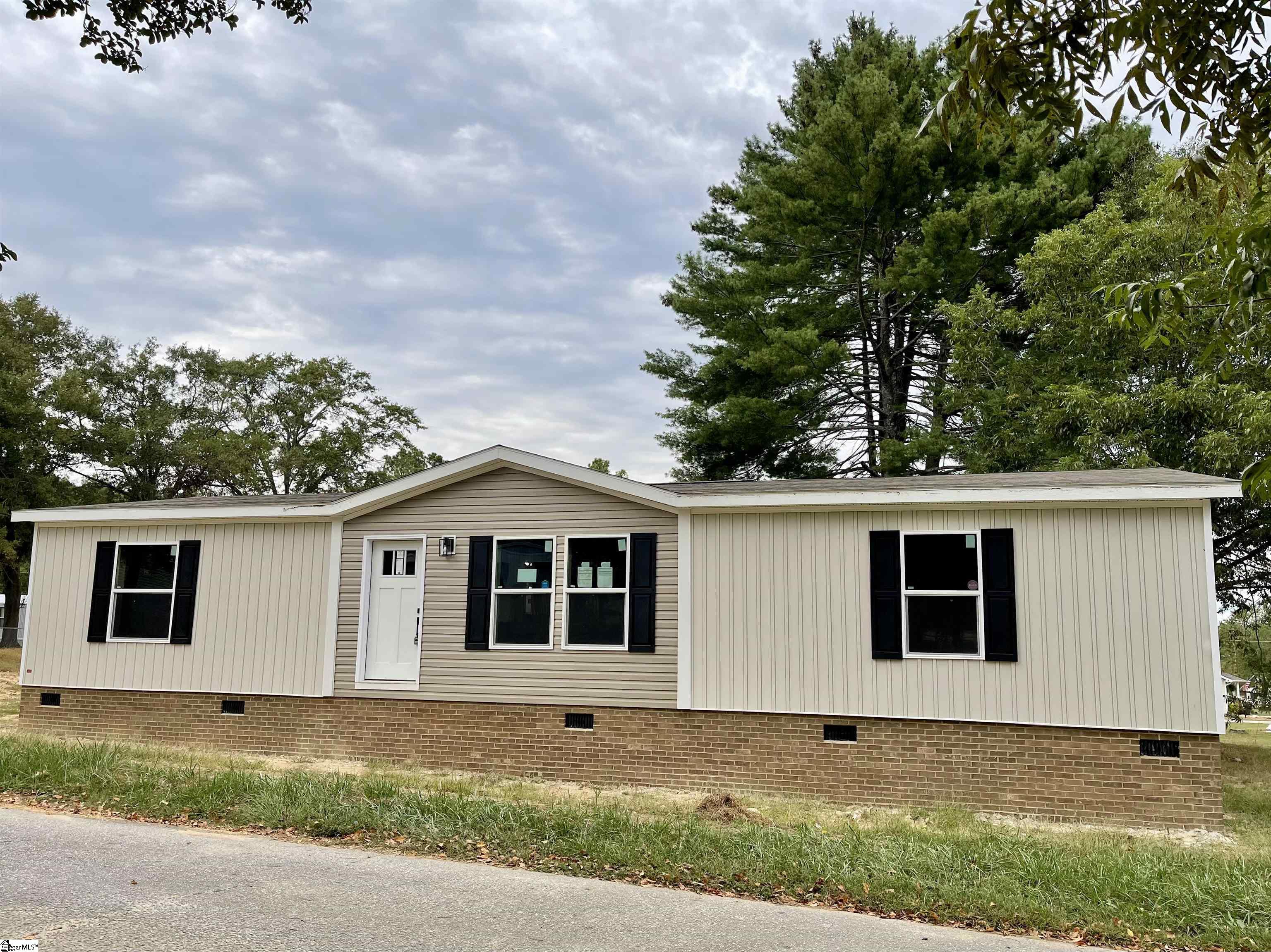 20 Pecan Street Pacolet, SC 29372