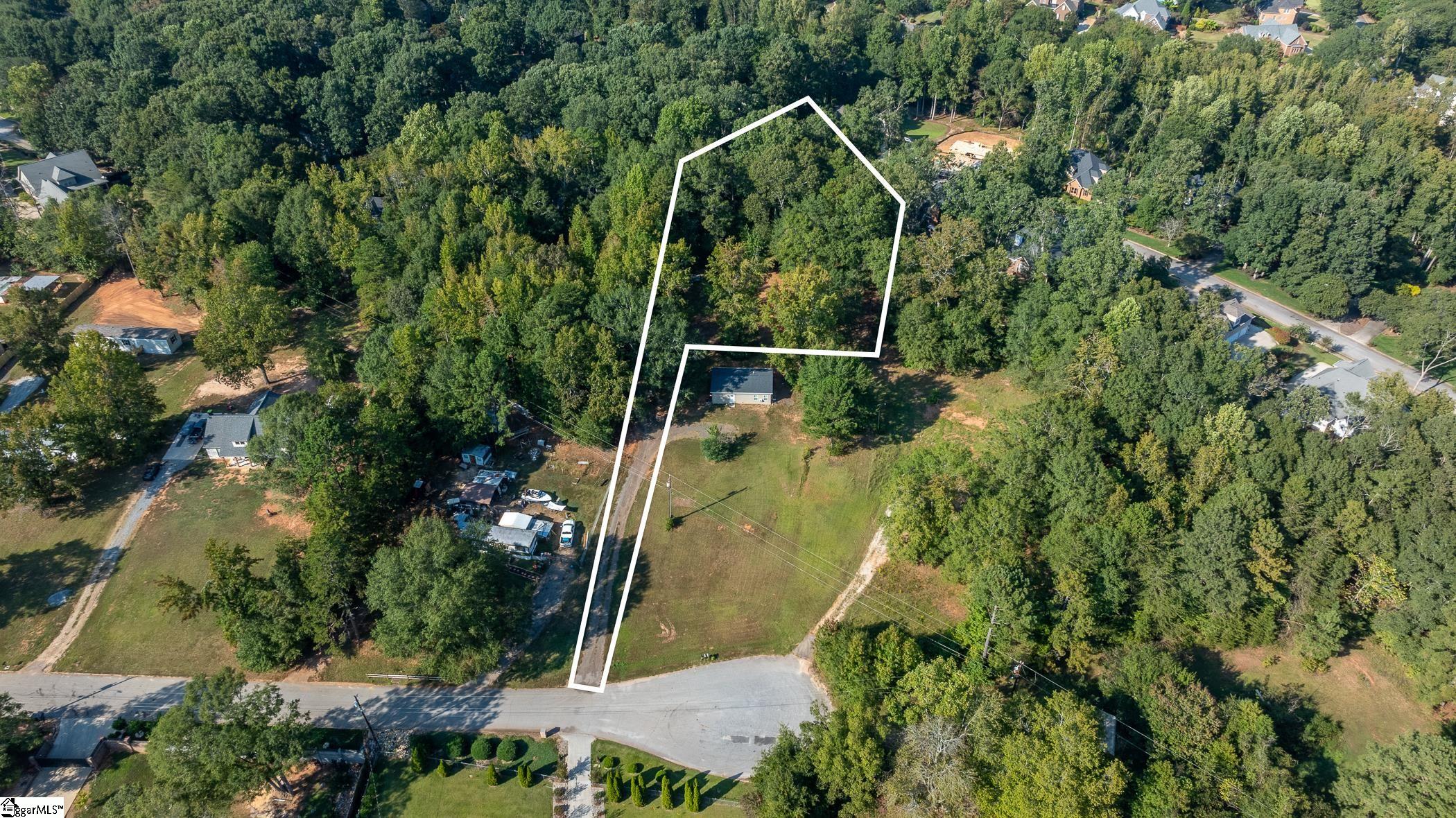 39 Windy Lane Simpsonville, SC 29681