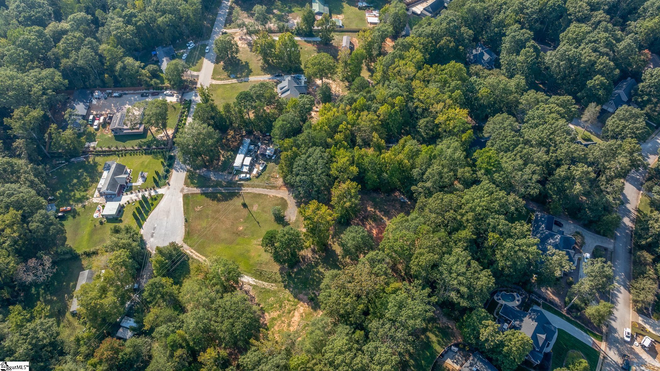 39 Windy Lane Simpsonville, SC 29681
