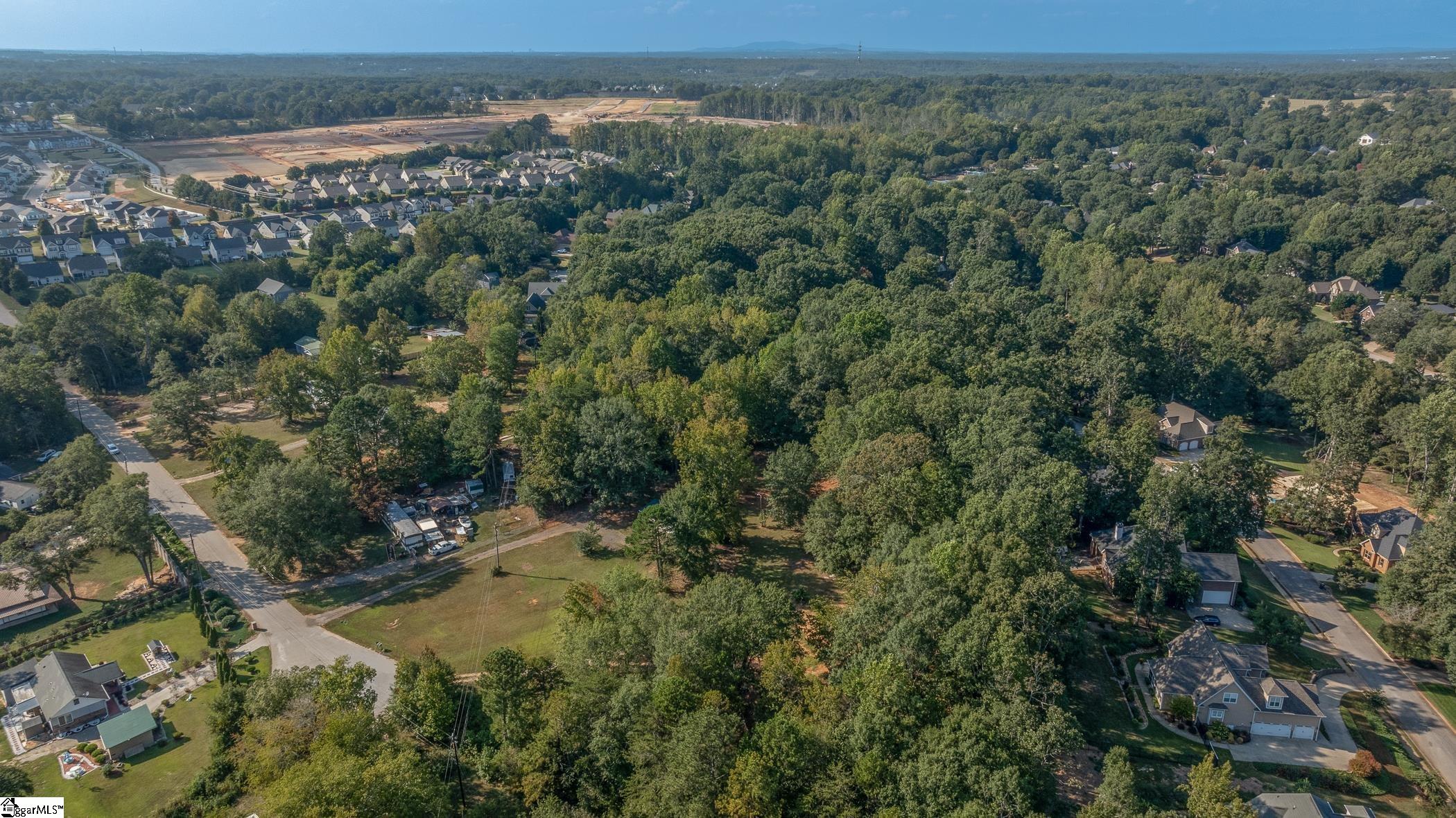 39 Windy Lane Simpsonville, SC 29681