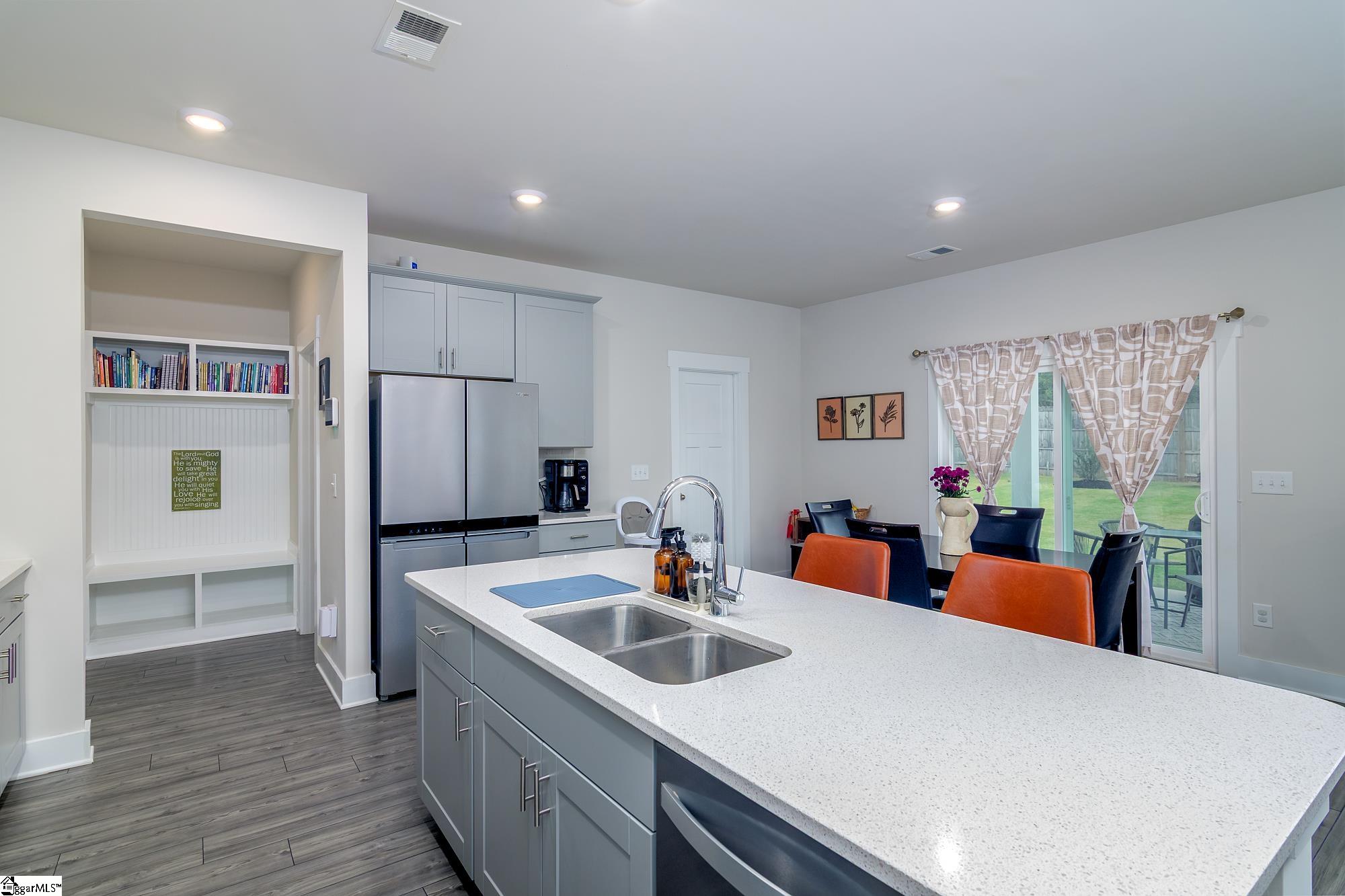 325 Roderick Lane Greenville, SC 29605