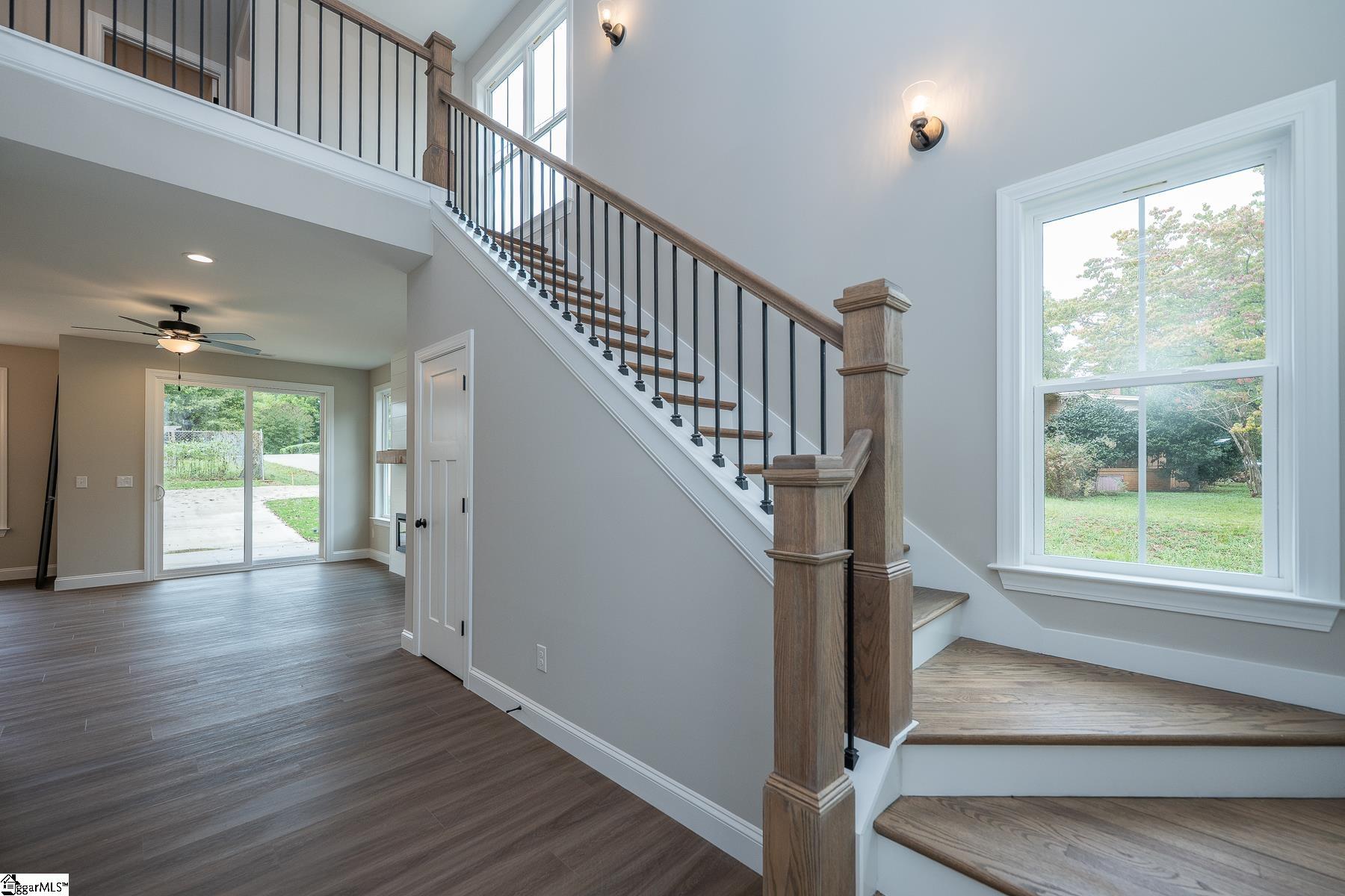 12 Bridwell Avenue Greenville, SC 29607