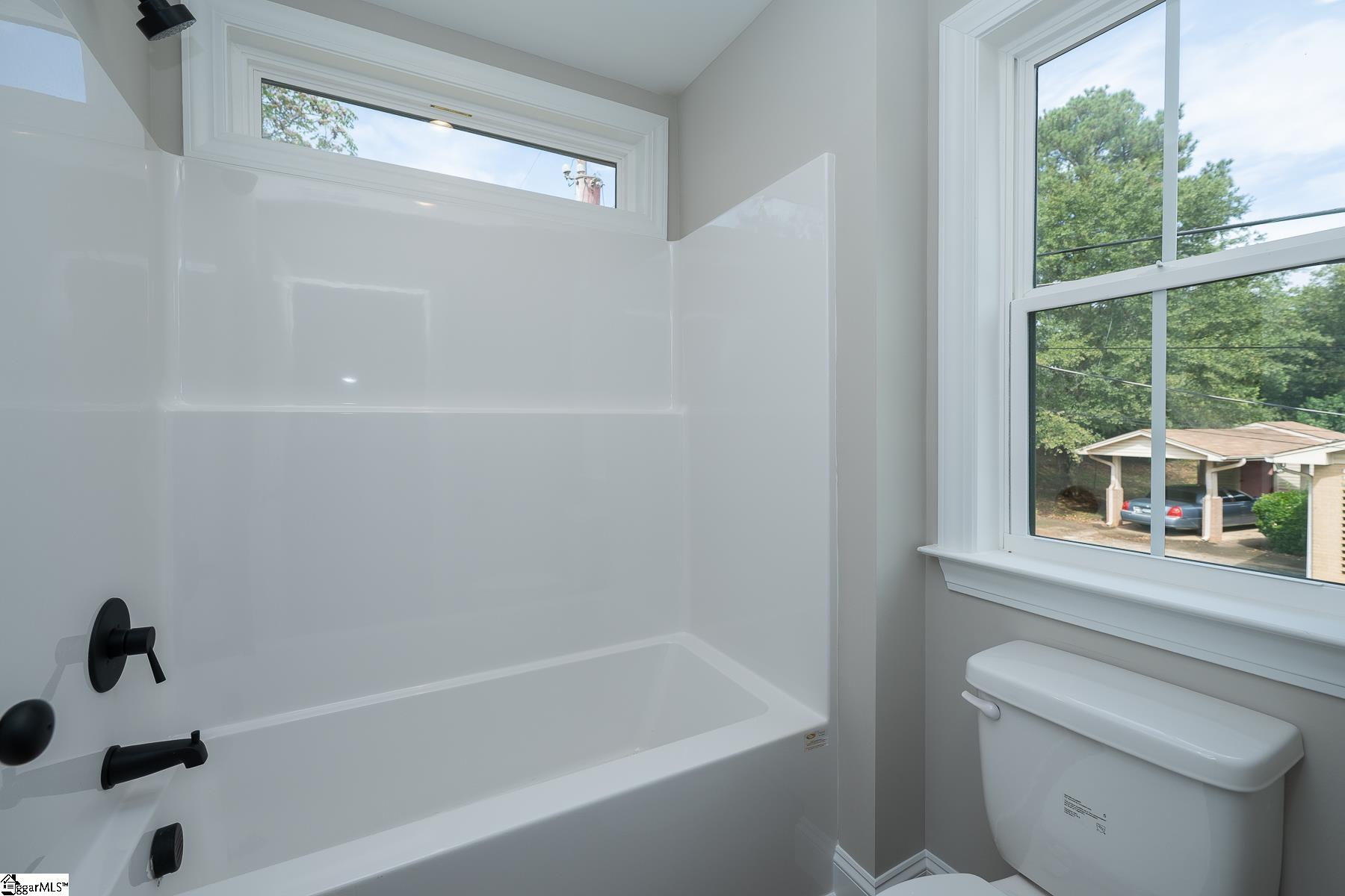 12 Bridwell Avenue Greenville, SC 29607