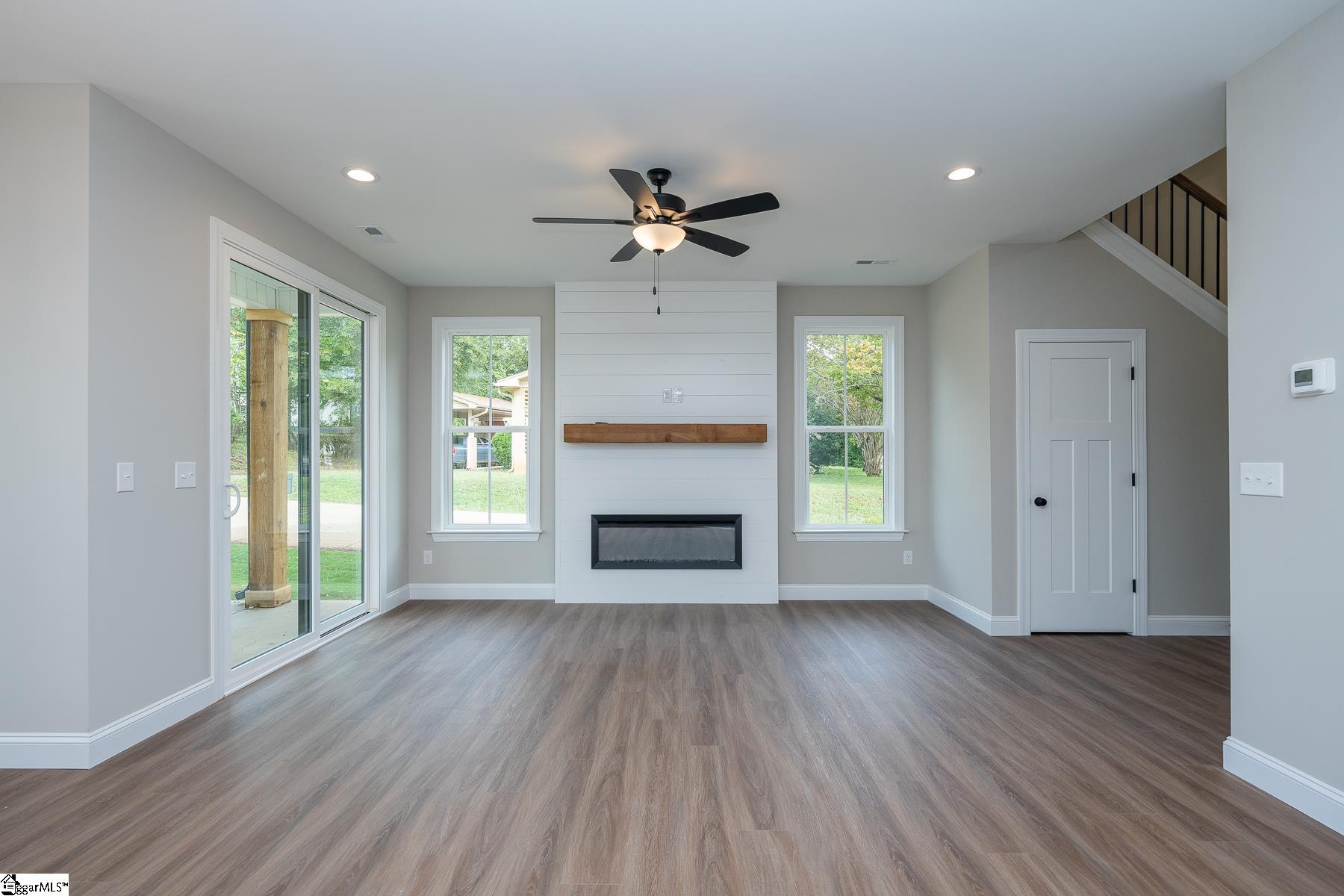 12 Bridwell Avenue Greenville, SC 29607