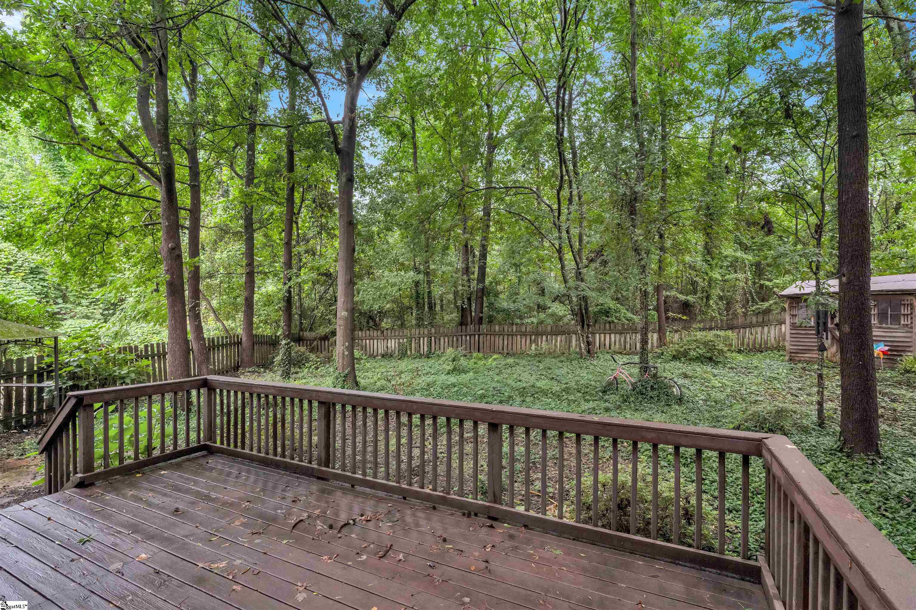 1038 Summit Drive Greenville, SC 29609