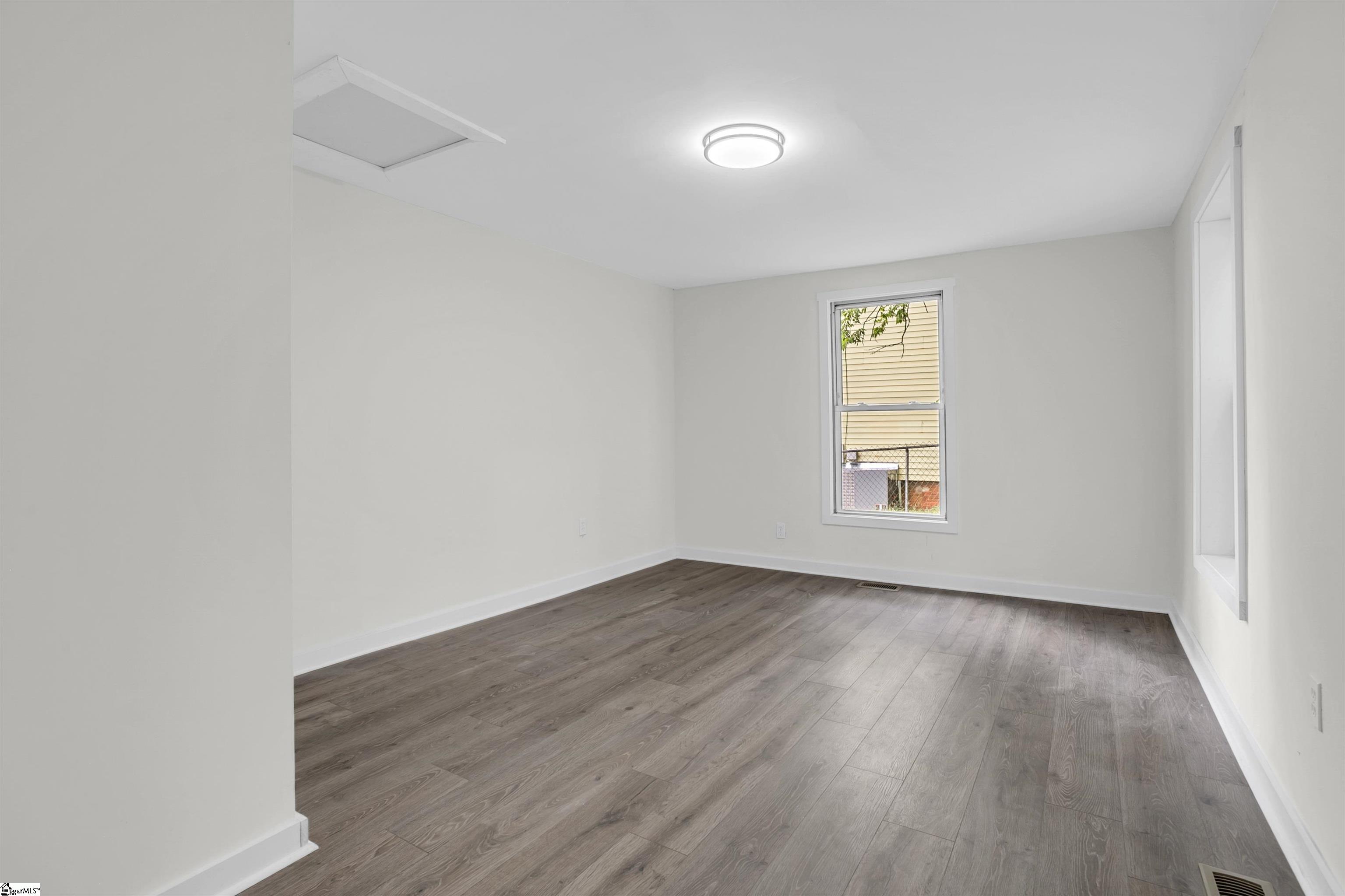 1512 Buncombe Road Greenville, SC 29609